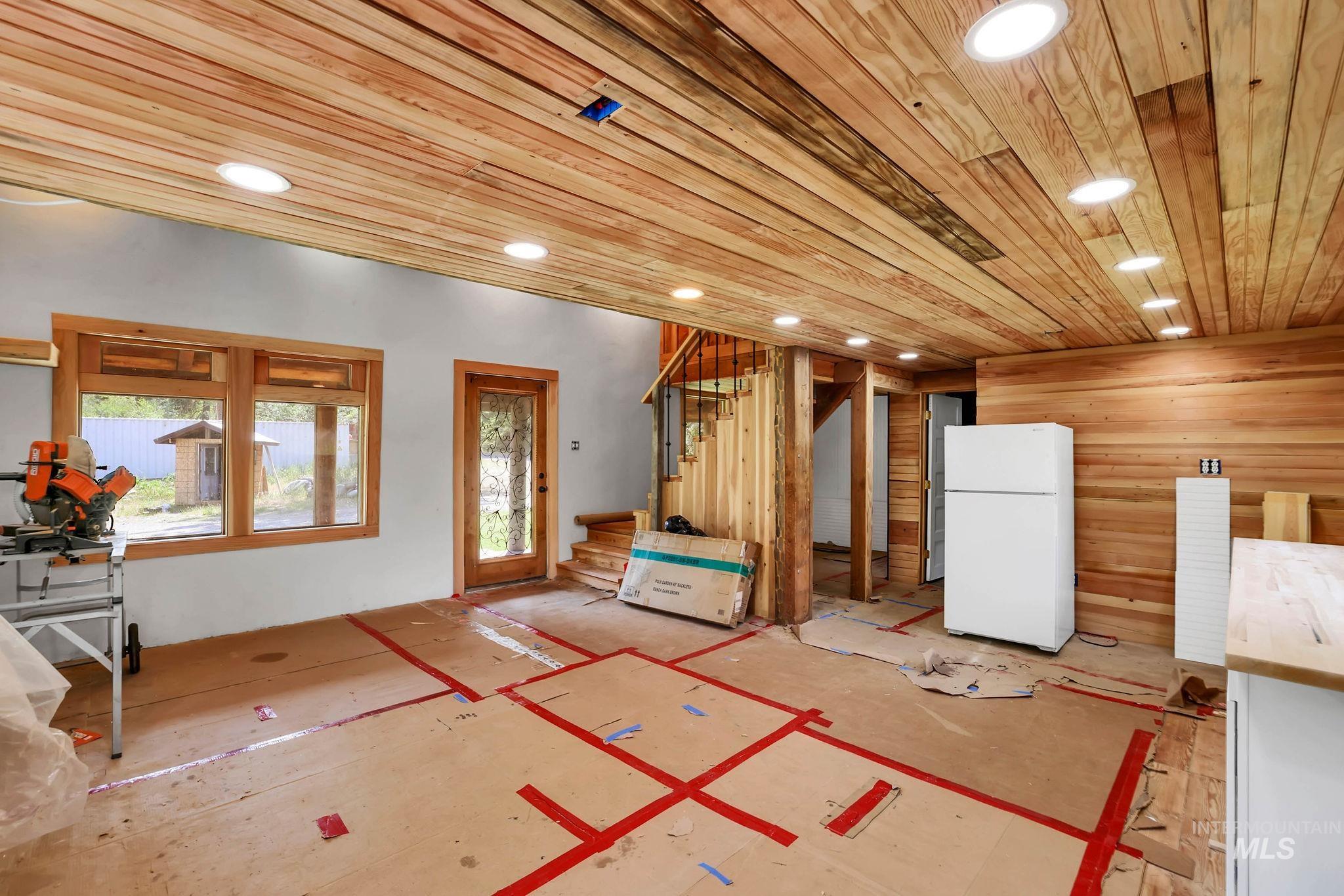 5650 Pines Road, New Meadows, Idaho 83654, 1 Bedroom, 2.5 Bathrooms, Residential For Sale, Price $389,900, 98965293