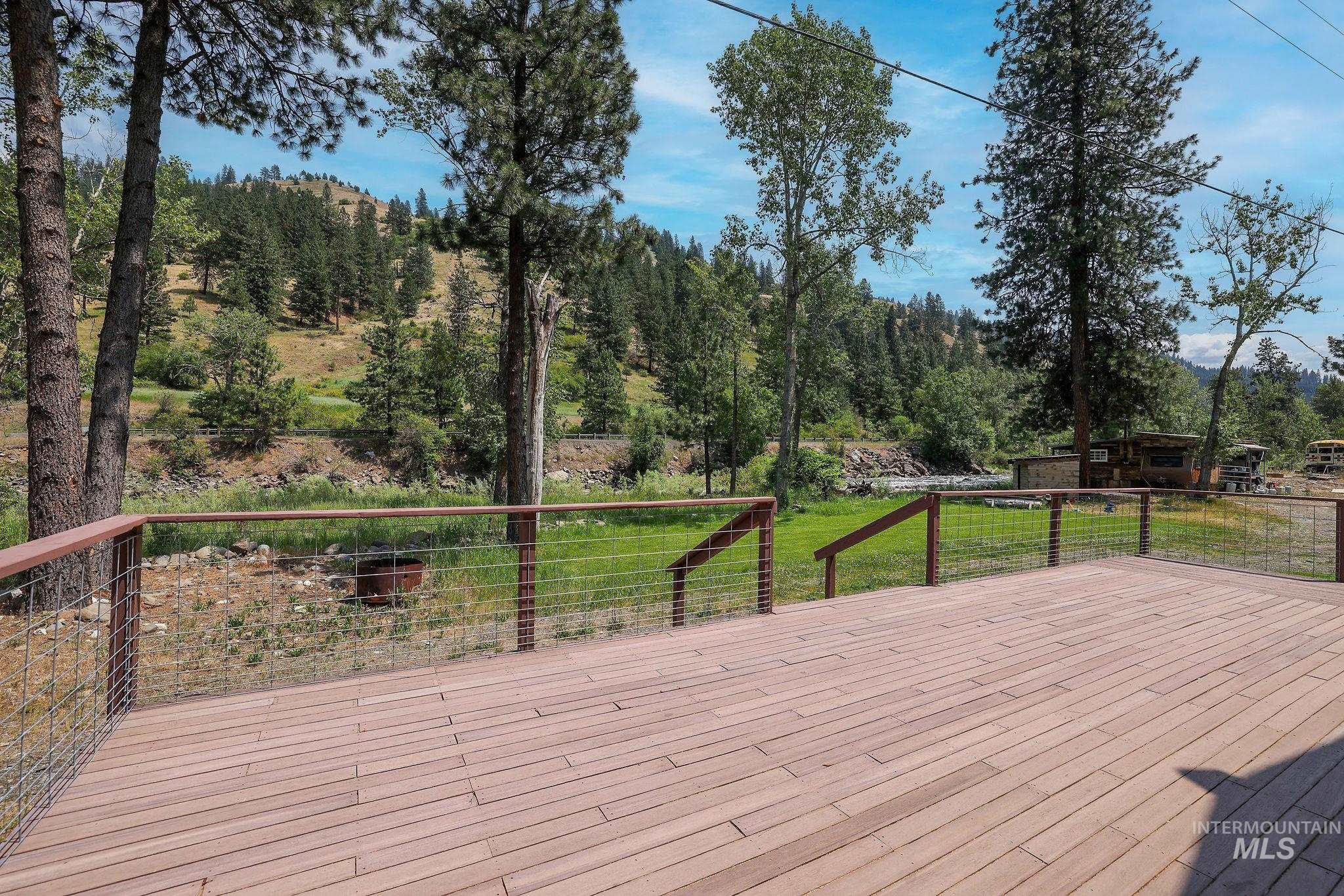 5650 Pines Road, New Meadows, Idaho 83654, 1 Bedroom, 2.5 Bathrooms, Residential For Sale, Price $389,900, 98965293