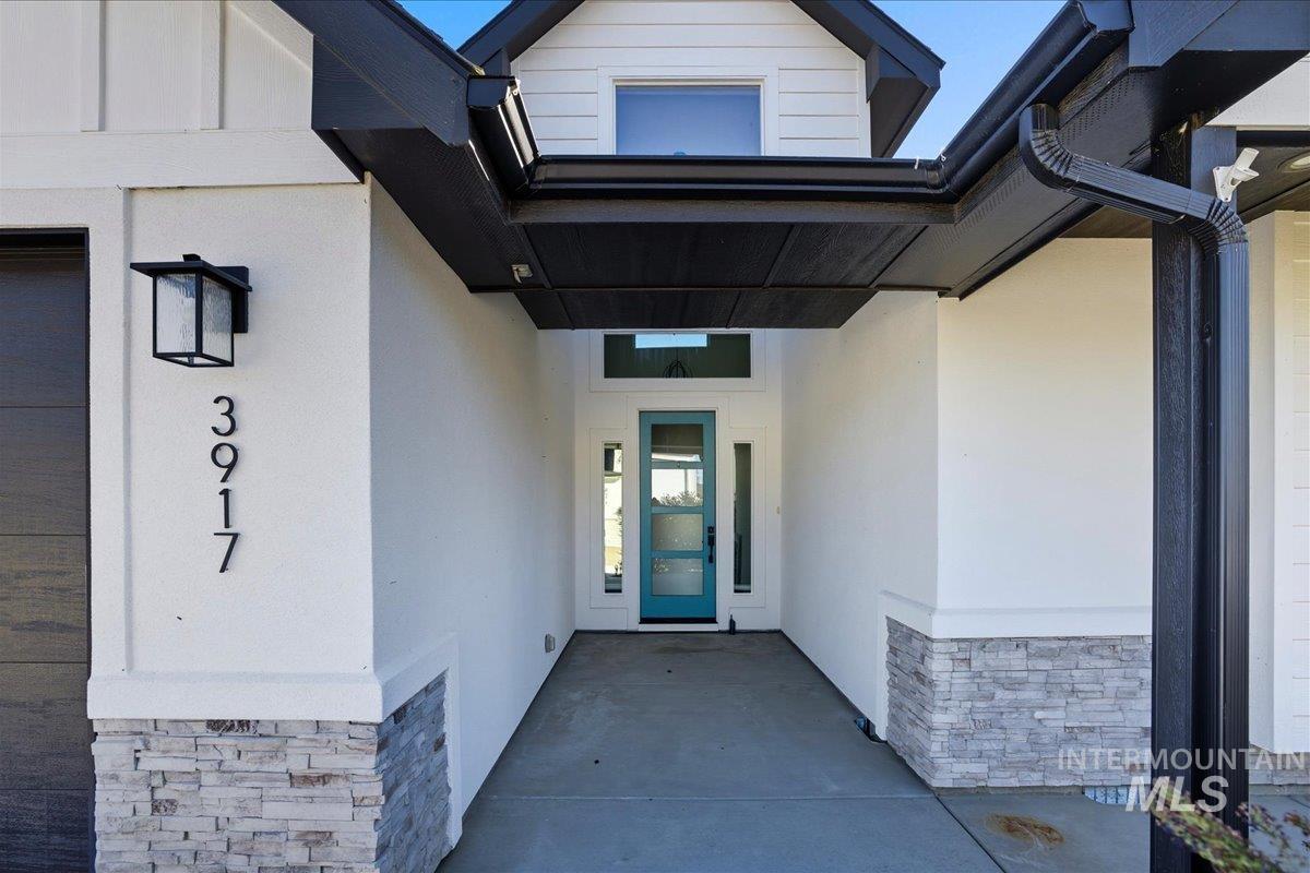3917 Palisade Ave, Caldwell, Idaho 83605, 3 Bedrooms, 2 Bathrooms, Residential For Sale, Price $569,900, 98965294