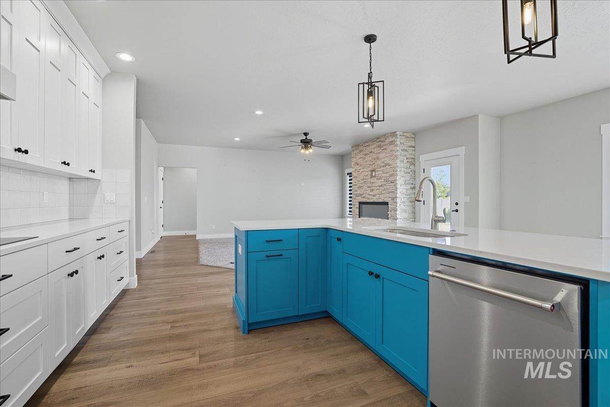 3917 Palisade Ave, Caldwell, Idaho 83605, 3 Bedrooms, 2 Bathrooms, Residential For Sale, Price $569,900, 98965294
