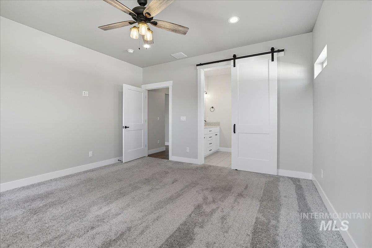 3917 Palisade Ave, Caldwell, Idaho 83605, 3 Bedrooms, 2 Bathrooms, Residential For Sale, Price $569,900, 98965294