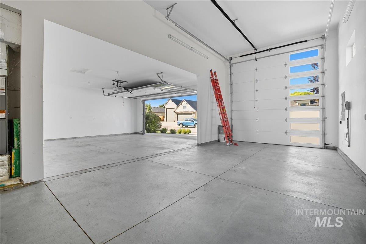 3917 Palisade Ave, Caldwell, Idaho 83605, 3 Bedrooms, 2 Bathrooms, Residential For Sale, Price $569,900, 98965294