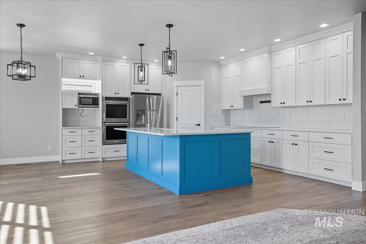 3917 Palisade Ave, Caldwell, Idaho 83605, 3 Bedrooms, 2 Bathrooms, Residential For Sale, Price $569,900, 98965294