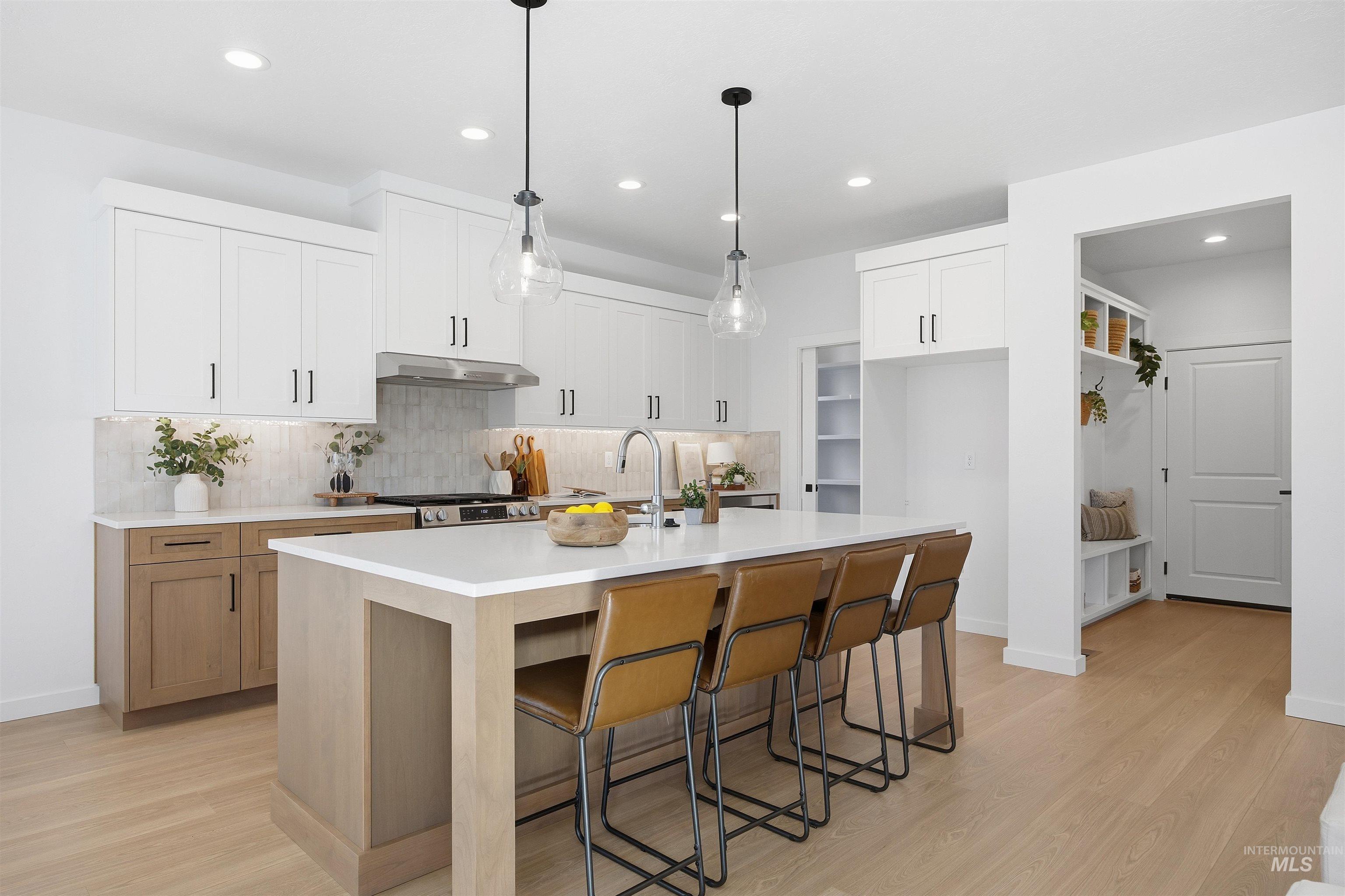 2359 E Valensole St, Meridian, Idaho 83642, 3 Bedrooms, 2.5 Bathrooms, Residential For Sale, Price $529,900, 98965296