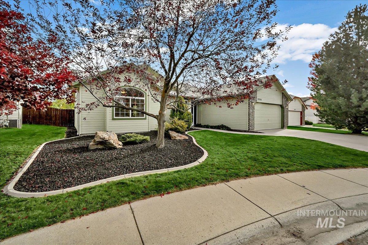 5956 S Rock Rose Pl., Boise, Idaho 83716, 3 Bedrooms, 2 Bathrooms, Residential For Sale, Price $480,000, 98965300