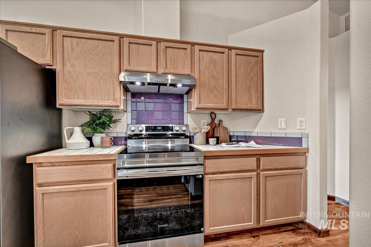 5956 S Rock Rose Pl., Boise, Idaho 83716, 3 Bedrooms, 2 Bathrooms, Residential For Sale, Price $480,000, 98965300