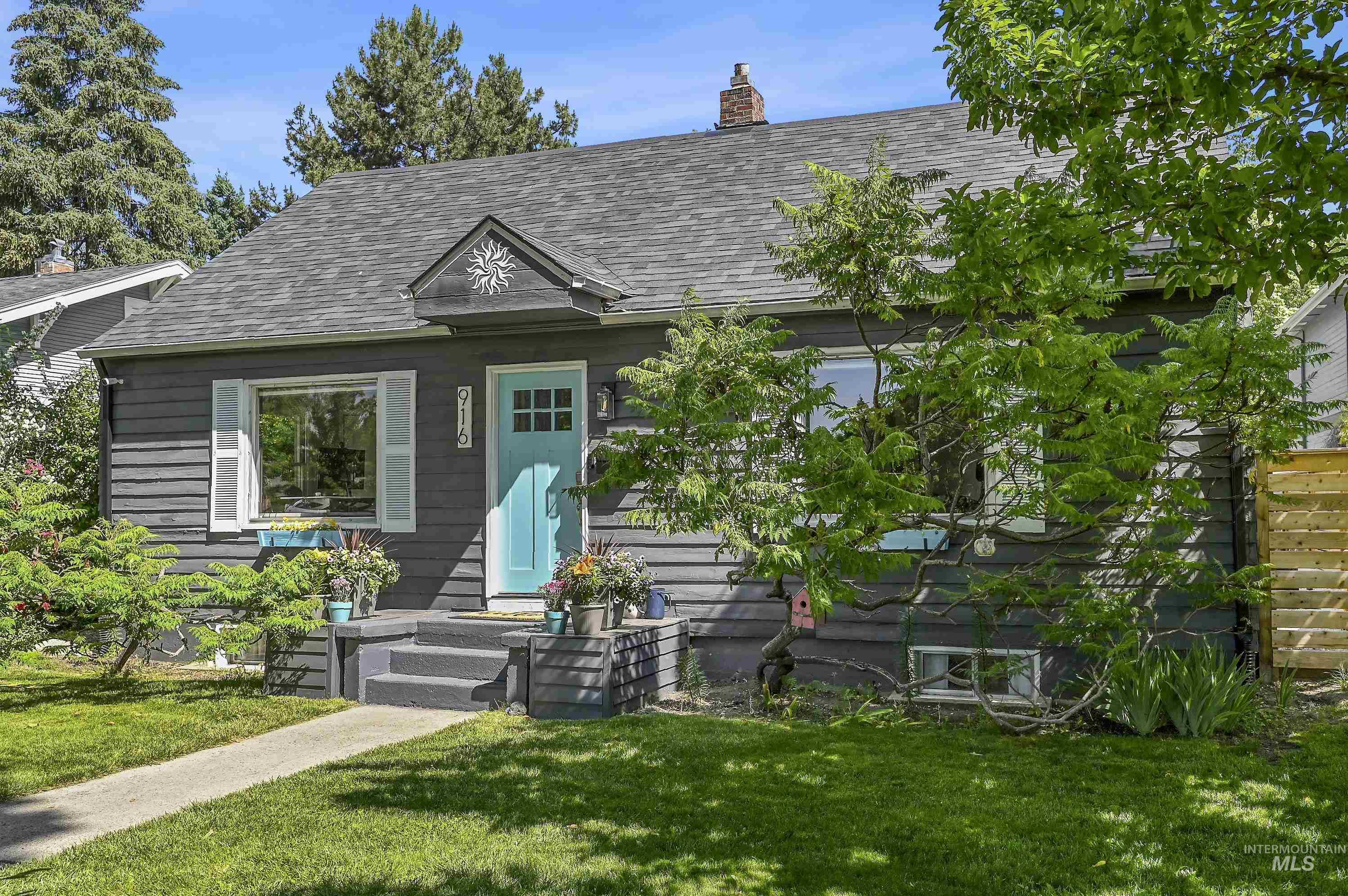 916 E McKinley St, Boise, Idaho 83712, 5 Bedrooms, 2 Bathrooms, Residential For Sale, Price $779,000, 98965302