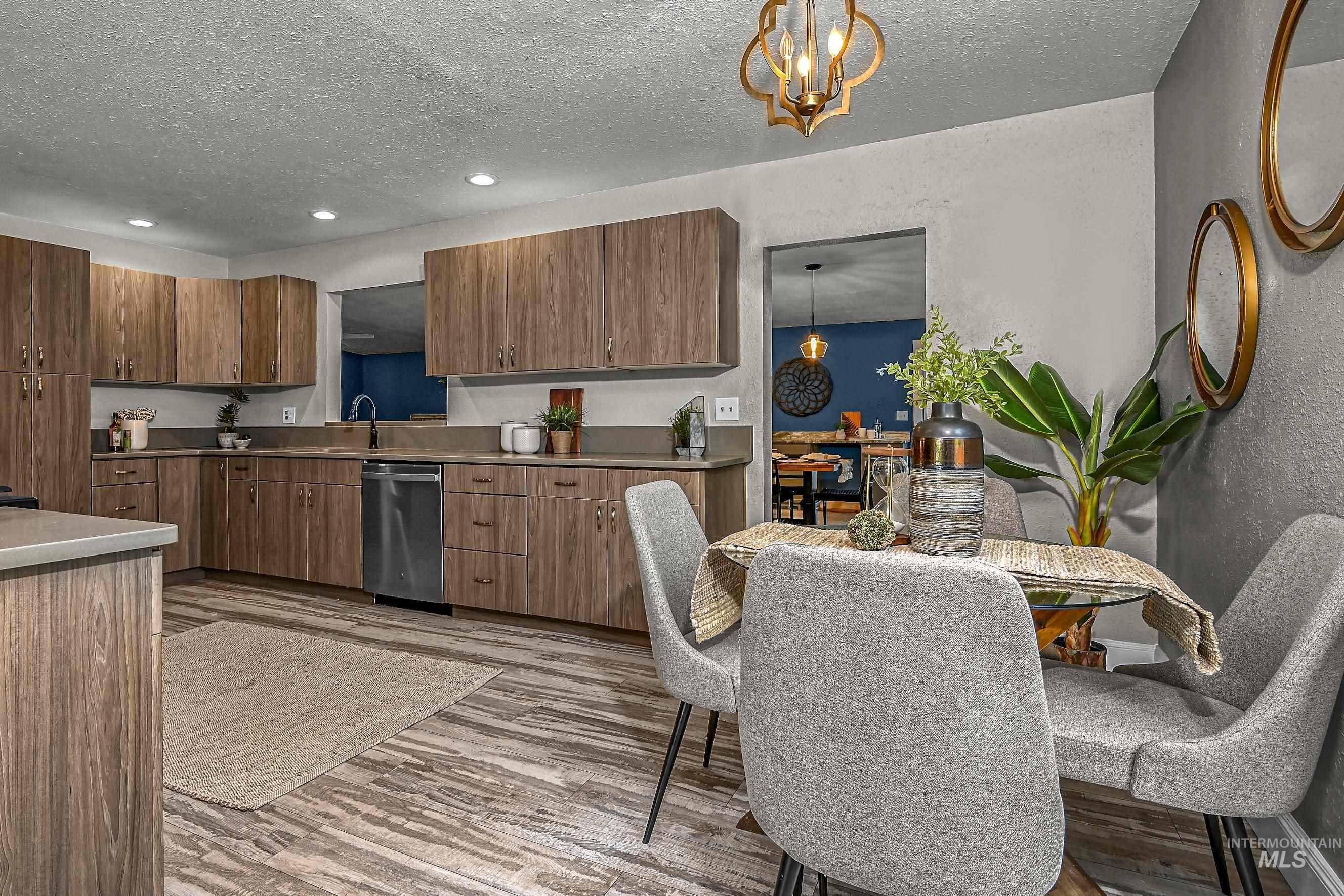 916 E McKinley St, Boise, Idaho 83712, 5 Bedrooms, 2 Bathrooms, Residential For Sale, Price $779,000, 98965302