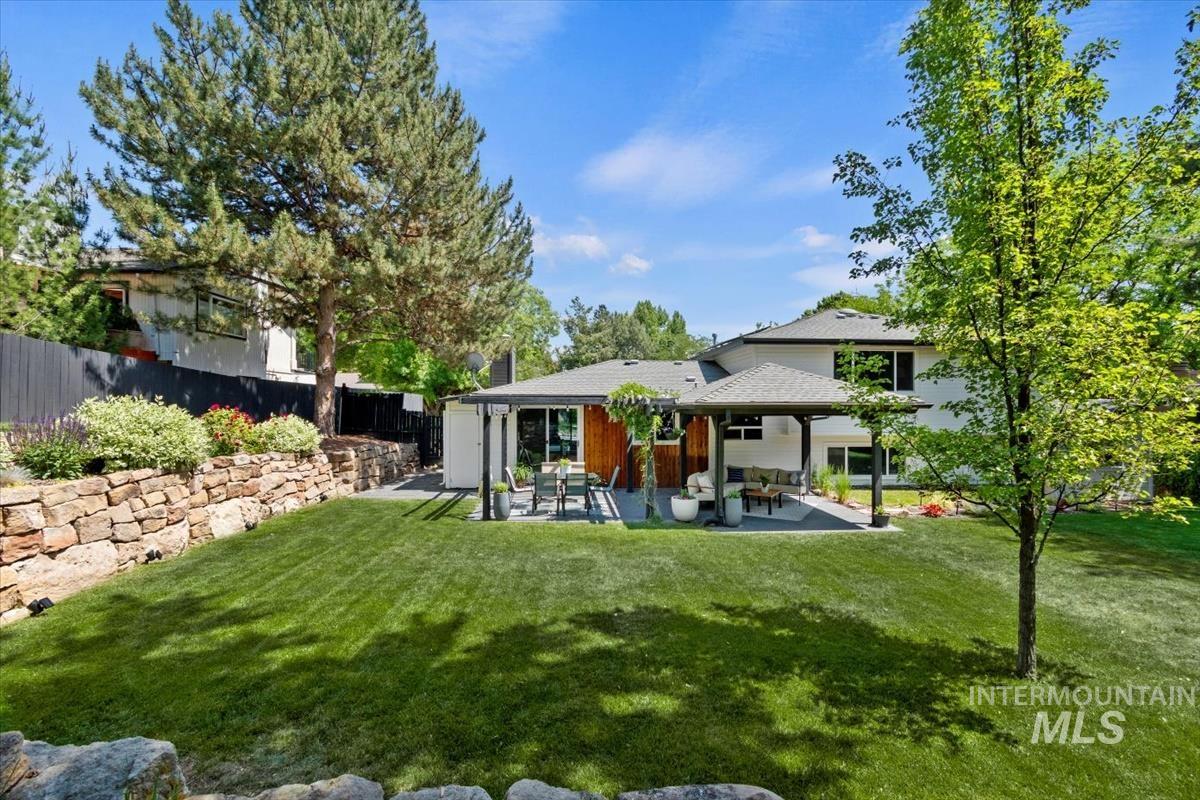 3110 E Stone Point Dr, Boise, Idaho 83712, 4 Bedrooms, 2.5 Bathrooms, Residential For Sale, Price $869,999, 98965320