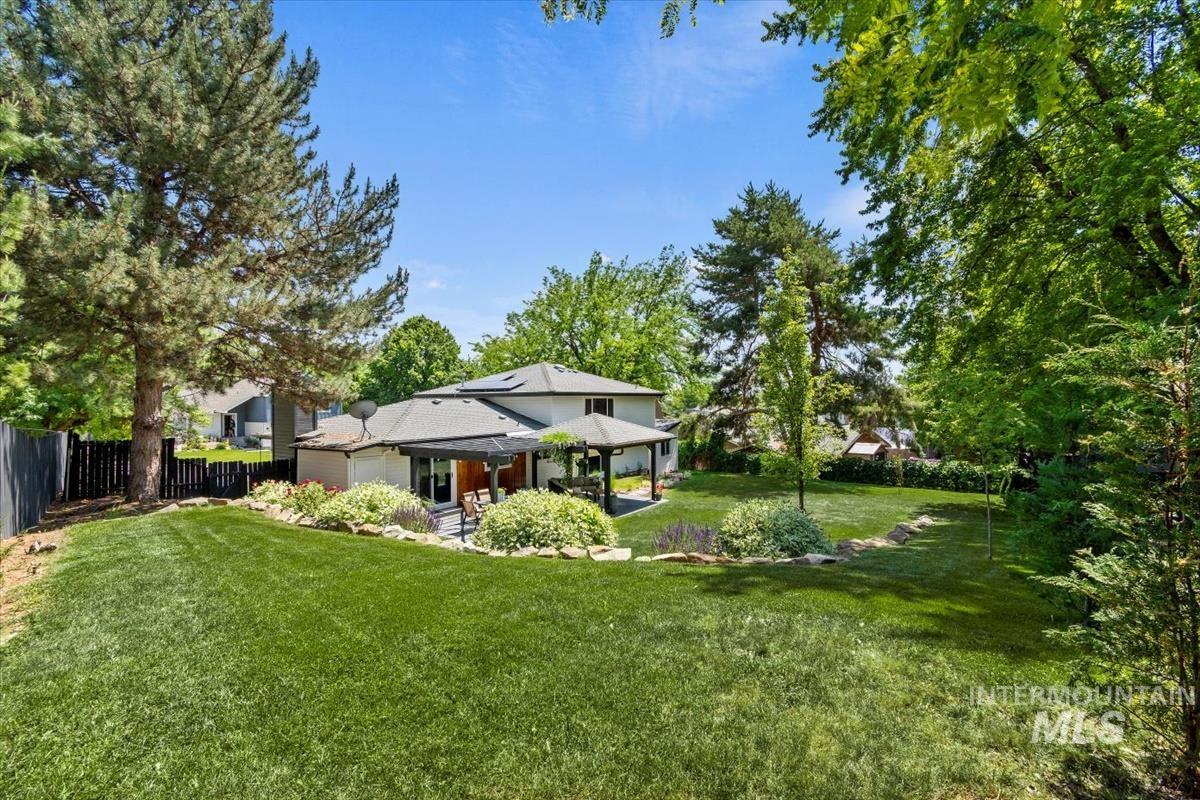 3110 E Stone Point Dr, Boise, Idaho 83712, 4 Bedrooms, 2.5 Bathrooms, Residential For Sale, Price $869,999, 98965320