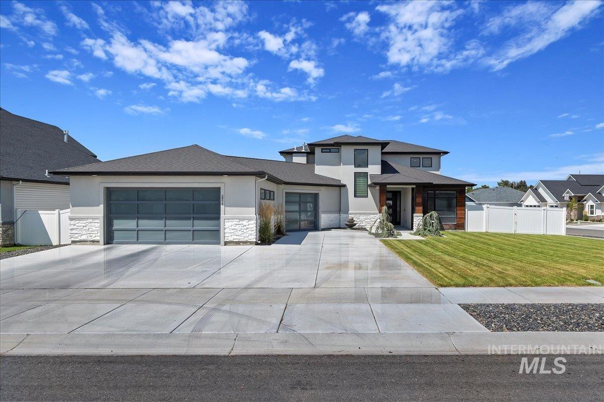 2971 Sunlight Rd, Twin Falls, Idaho 83301, 3 Bedrooms, 2.5 Bathrooms, Residential For Sale, Price $585,000, 98965321