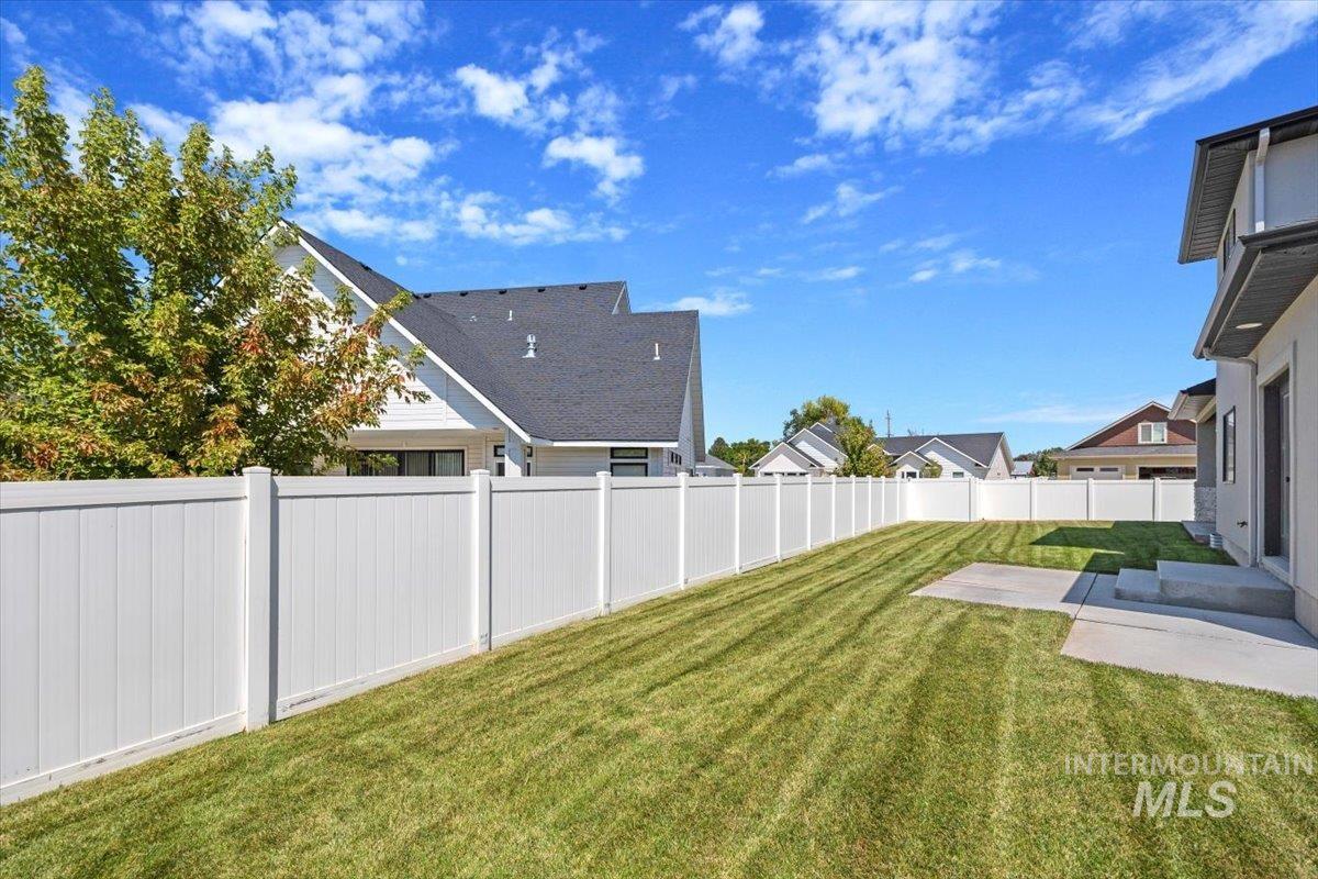 2971 Sunlight Rd, Twin Falls, Idaho 83301, 3 Bedrooms, 2.5 Bathrooms, Residential For Sale, Price $585,000, 98965321