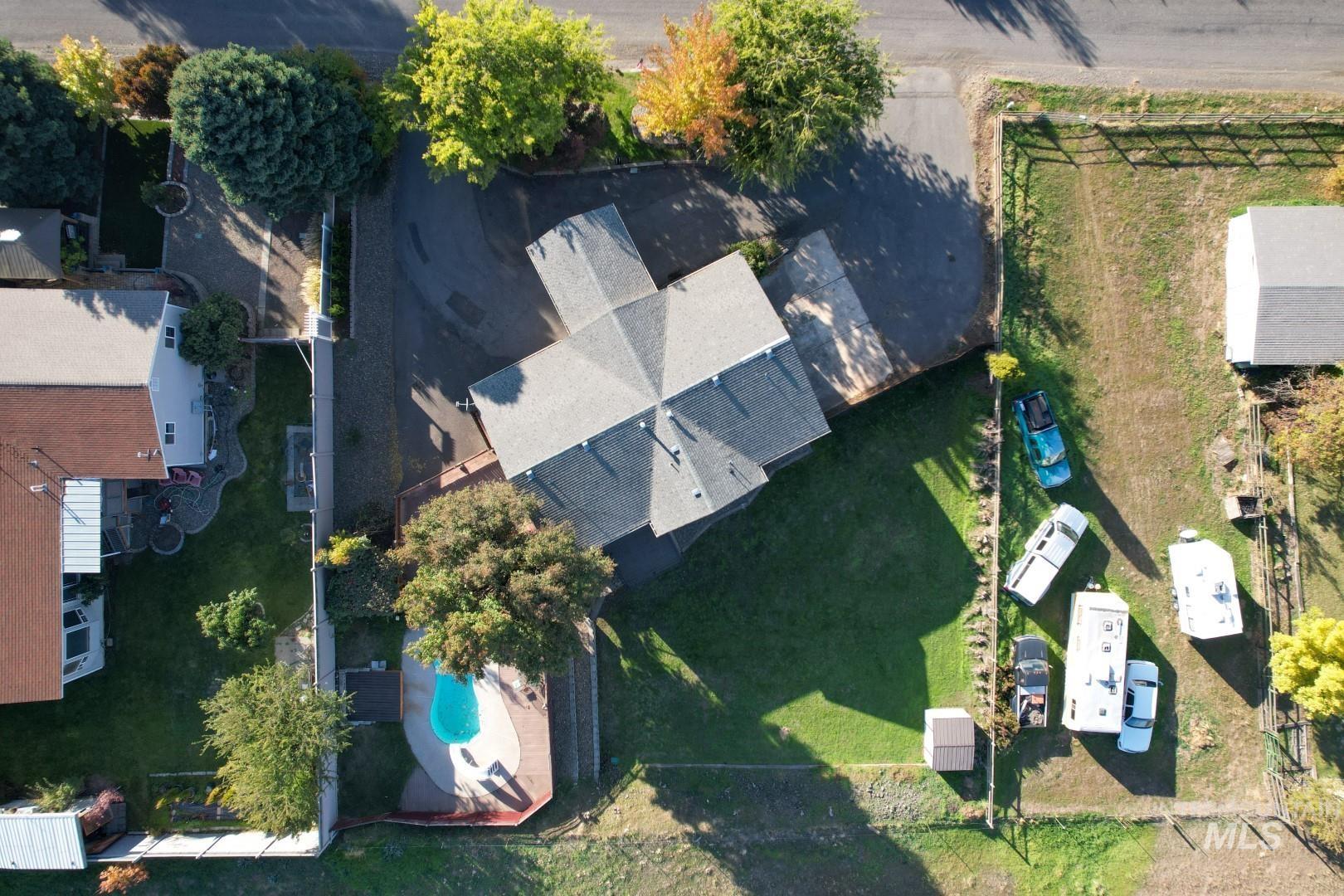 2635 27th st, Clarkston, Washington 99403, 5 Bedrooms, 2 Bathrooms, Residential For Sale, Price $475,000, 98965322