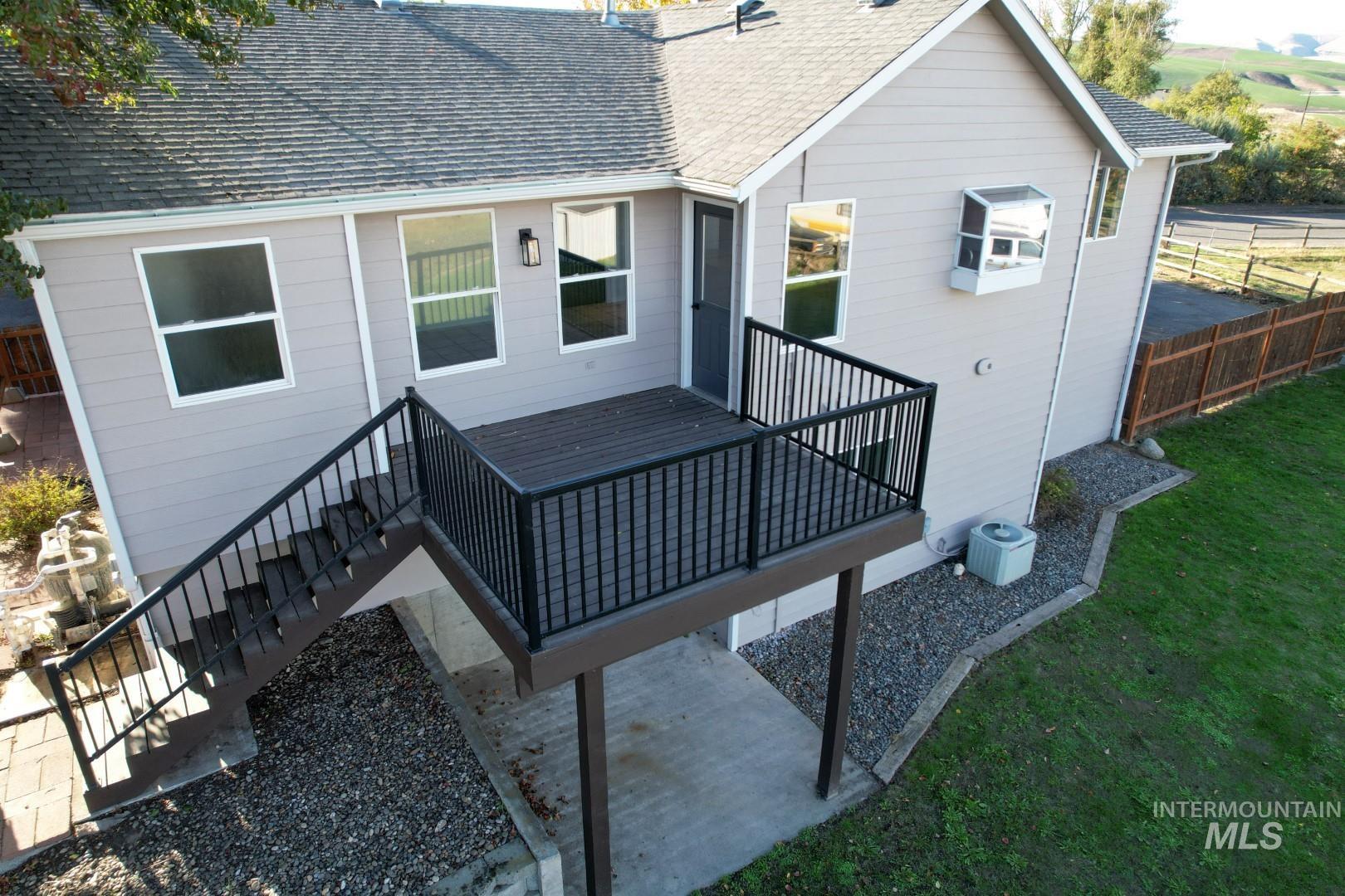2635 27th st, Clarkston, Washington 99403, 5 Bedrooms, 2 Bathrooms, Residential For Sale, Price $475,000, 98965322