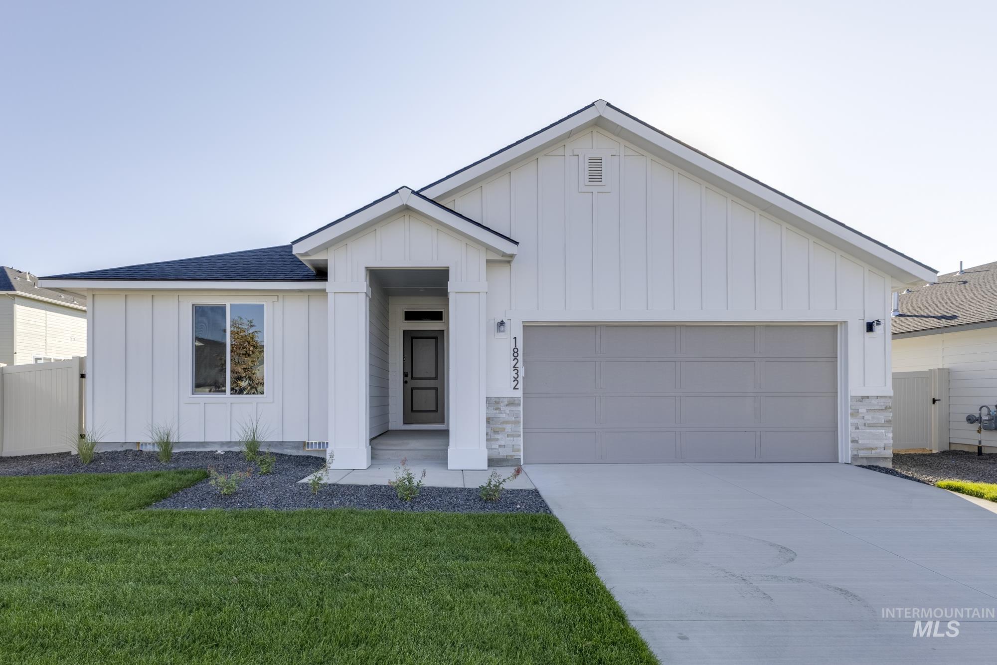 3281 N Waterbrook Way, Star, Idaho 83669, 4 Bedrooms, 2 Bathrooms, Residential For Sale, Price $487,990, 98965330
