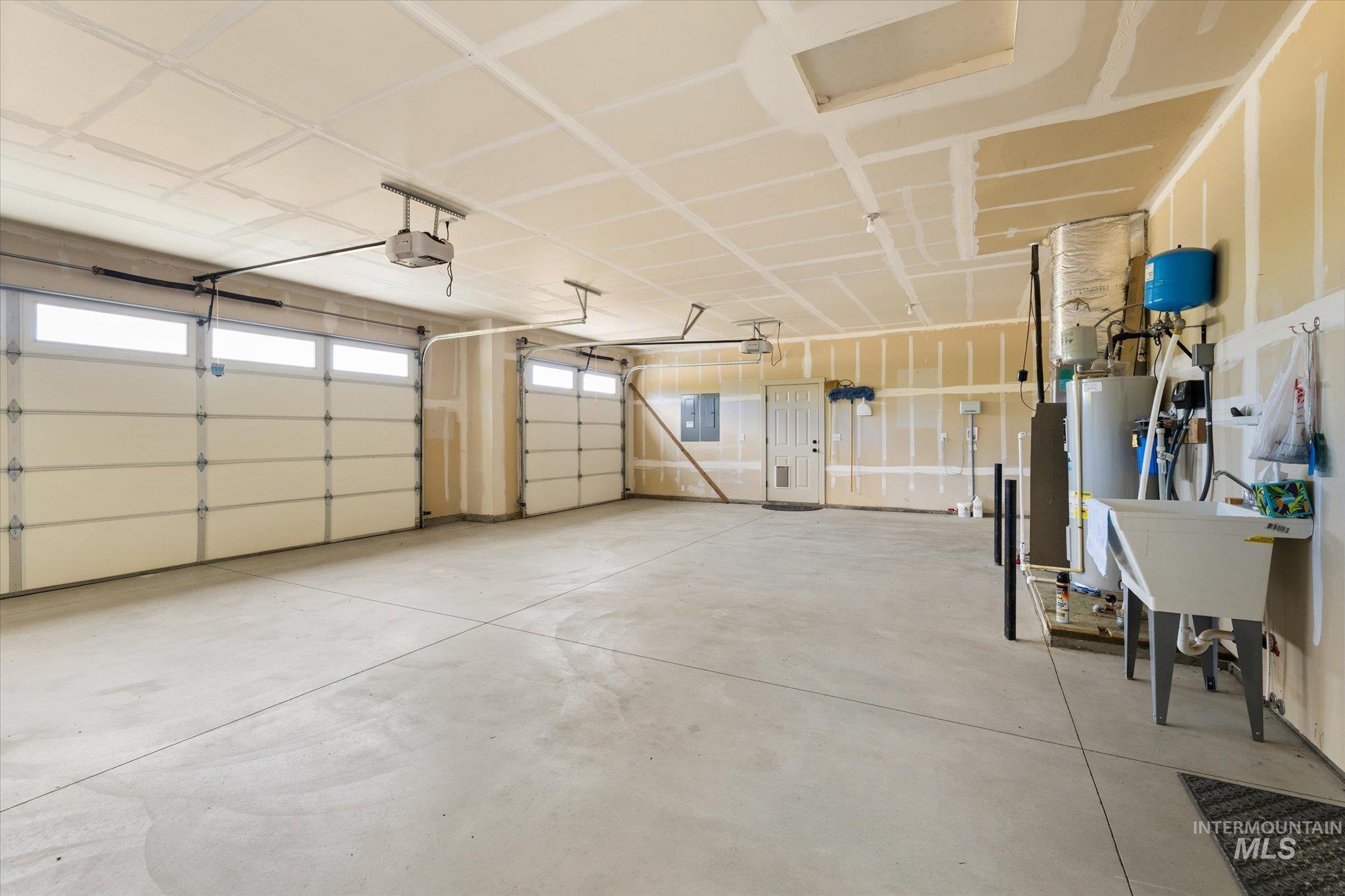 26938 Breakaway Ln, Caldwell, Idaho 83607, 3 Bedrooms, 2 Bathrooms, Residential For Sale, Price $1,200,000, 98965347
