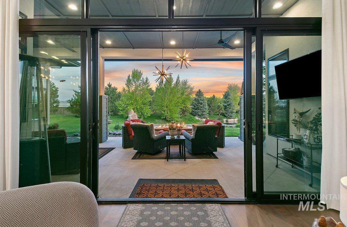 10185 Copperhead Lane, Caldwell, Idaho 83600, 3 Bedrooms, 2.5 Bathrooms, Residential For Sale, Price $1,395,000, 98965362