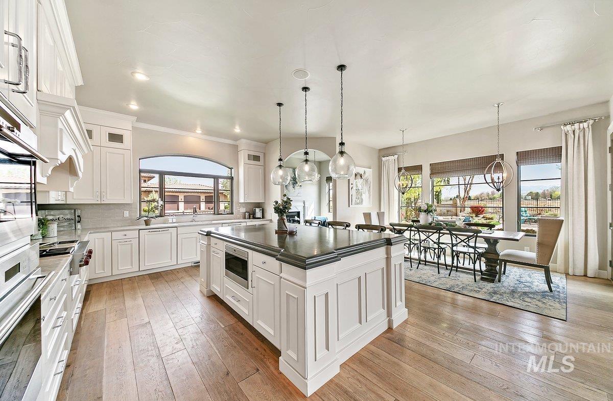 10185 Copperhead Lane, Caldwell, Idaho 83600, 3 Bedrooms, 2.5 Bathrooms, Residential For Sale, Price $1,395,000, 98965362