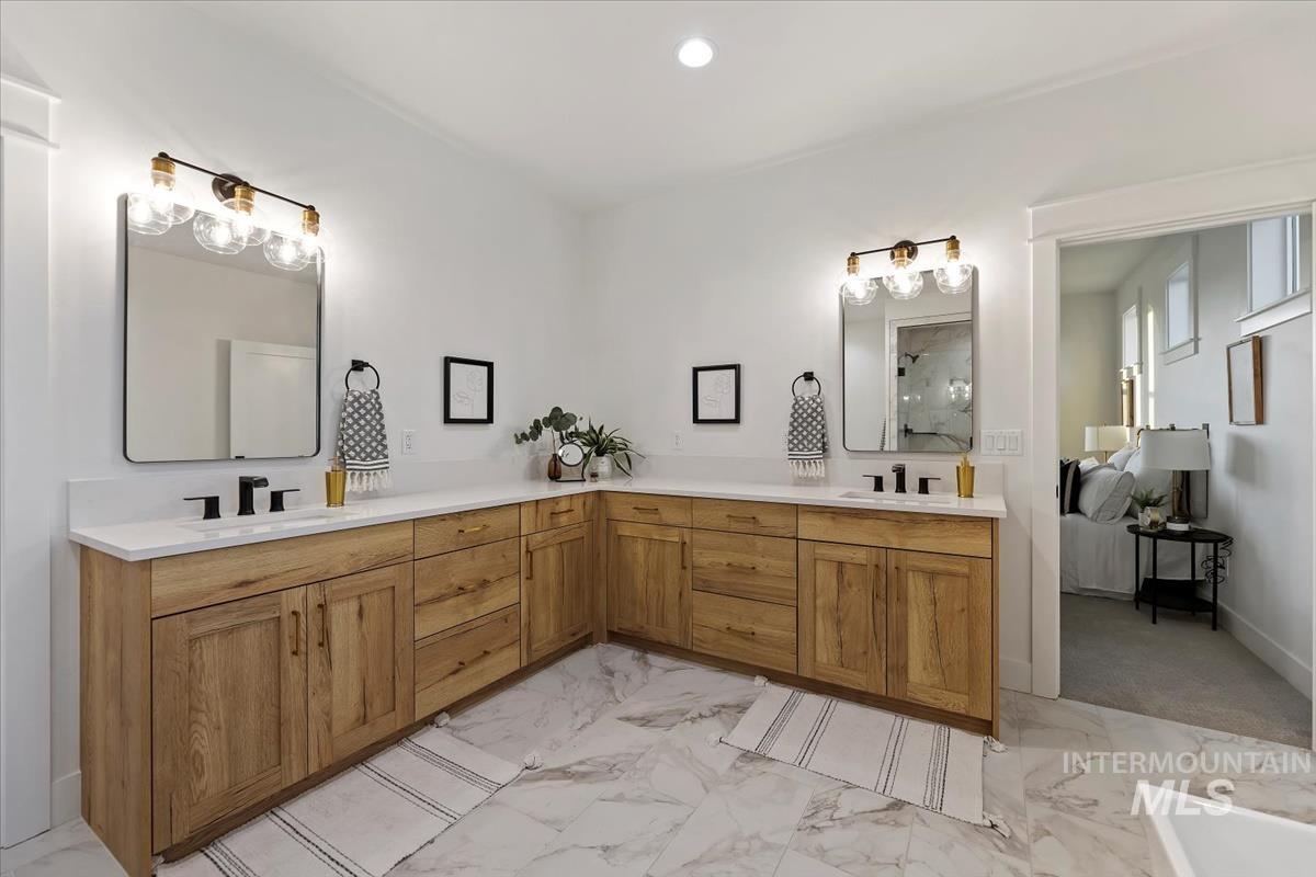 7232 E Merlin Hawk Ct., Nampa, Idaho 83686, 4 Bedrooms, 2.5 Bathrooms, Residential For Sale, Price $799,900, 98965369
