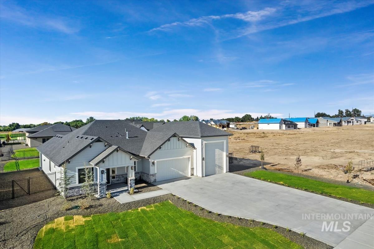 7232 E Merlin Hawk Ct., Nampa, Idaho 83686, 4 Bedrooms, 2.5 Bathrooms, Residential For Sale, Price $799,900, 98965369
