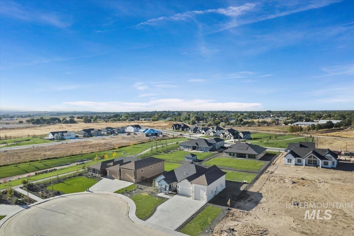7232 E Merlin Hawk Ct., Nampa, Idaho 83686, 4 Bedrooms, 2.5 Bathrooms, Residential For Sale, Price $799,900, 98965369