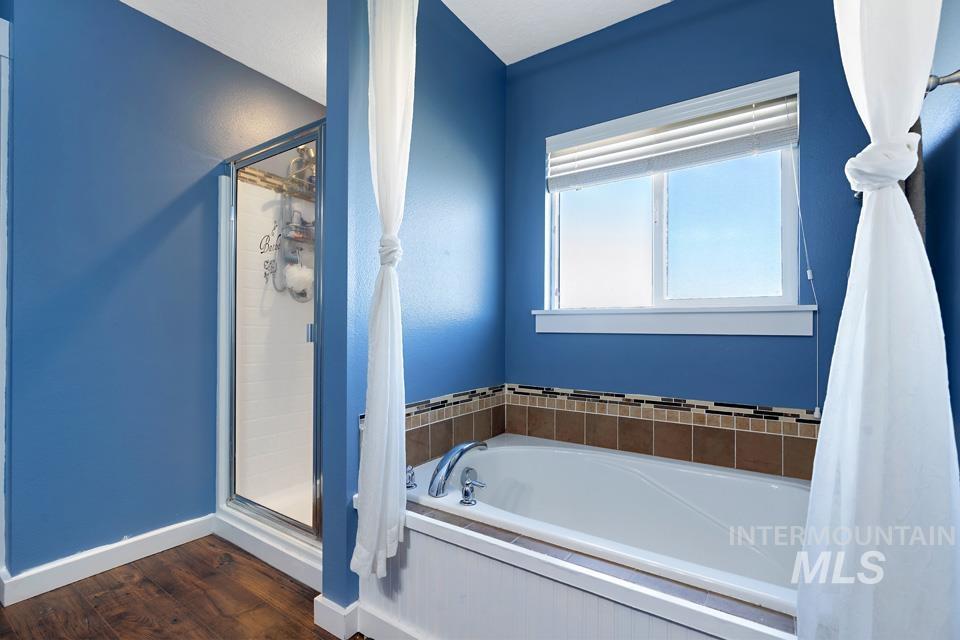 1935 S Sandcrest Way, Nampa, Idaho 83686, 4 Bedrooms, 2.5 Bathrooms, Residential For Sale, Price $514,900, 98965377