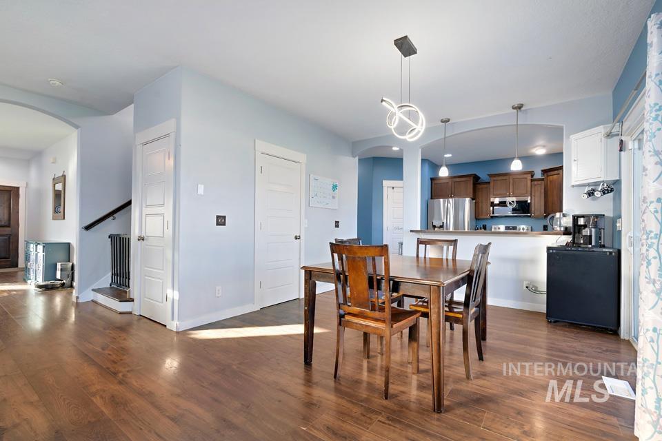 1935 S Sandcrest Way, Nampa, Idaho 83686, 4 Bedrooms, 2.5 Bathrooms, Residential For Sale, Price $514,900, 98965377