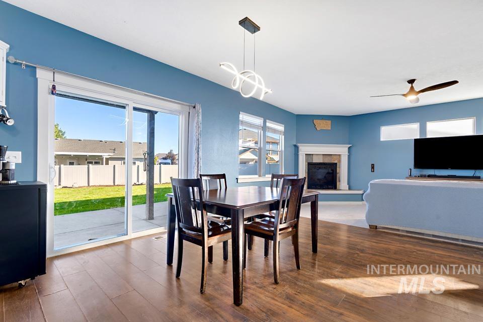 1935 S Sandcrest Way, Nampa, Idaho 83686, 4 Bedrooms, 2.5 Bathrooms, Residential For Sale, Price $514,900, 98965377
