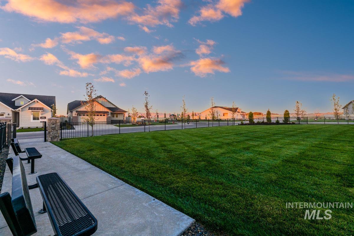 6997 S Palatino Ave, Meridian, Idaho 83642, 3 Bedrooms, 2 Bathrooms, Residential For Sale, Price $470,800, 98965384