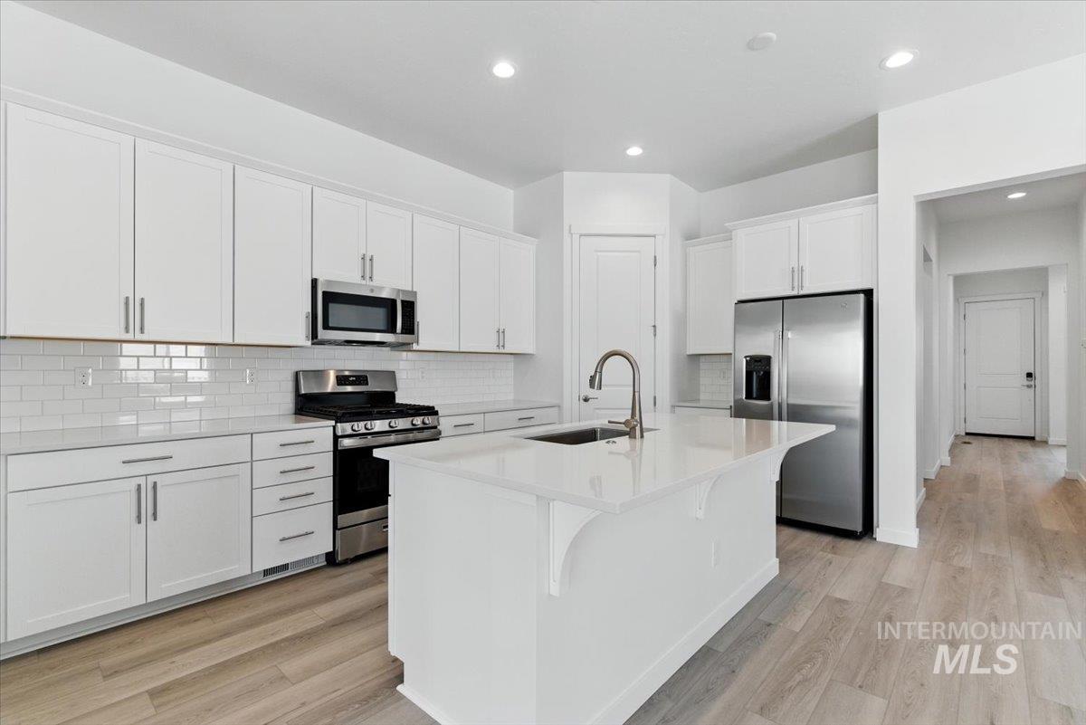 TBD W Trailheights St, Star, Idaho 83669, 3 Bedrooms, 2 Bathrooms, Residential For Sale, Price $540,990, 98965392