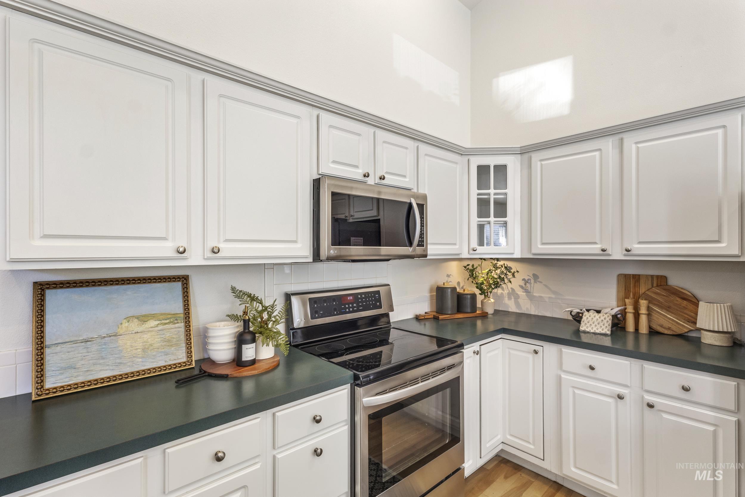 1200 N Clara Ave, Meridian, Idaho 83642, 3 Bedrooms, 2 Bathrooms, Residential For Sale, Price $384,950, 98965393