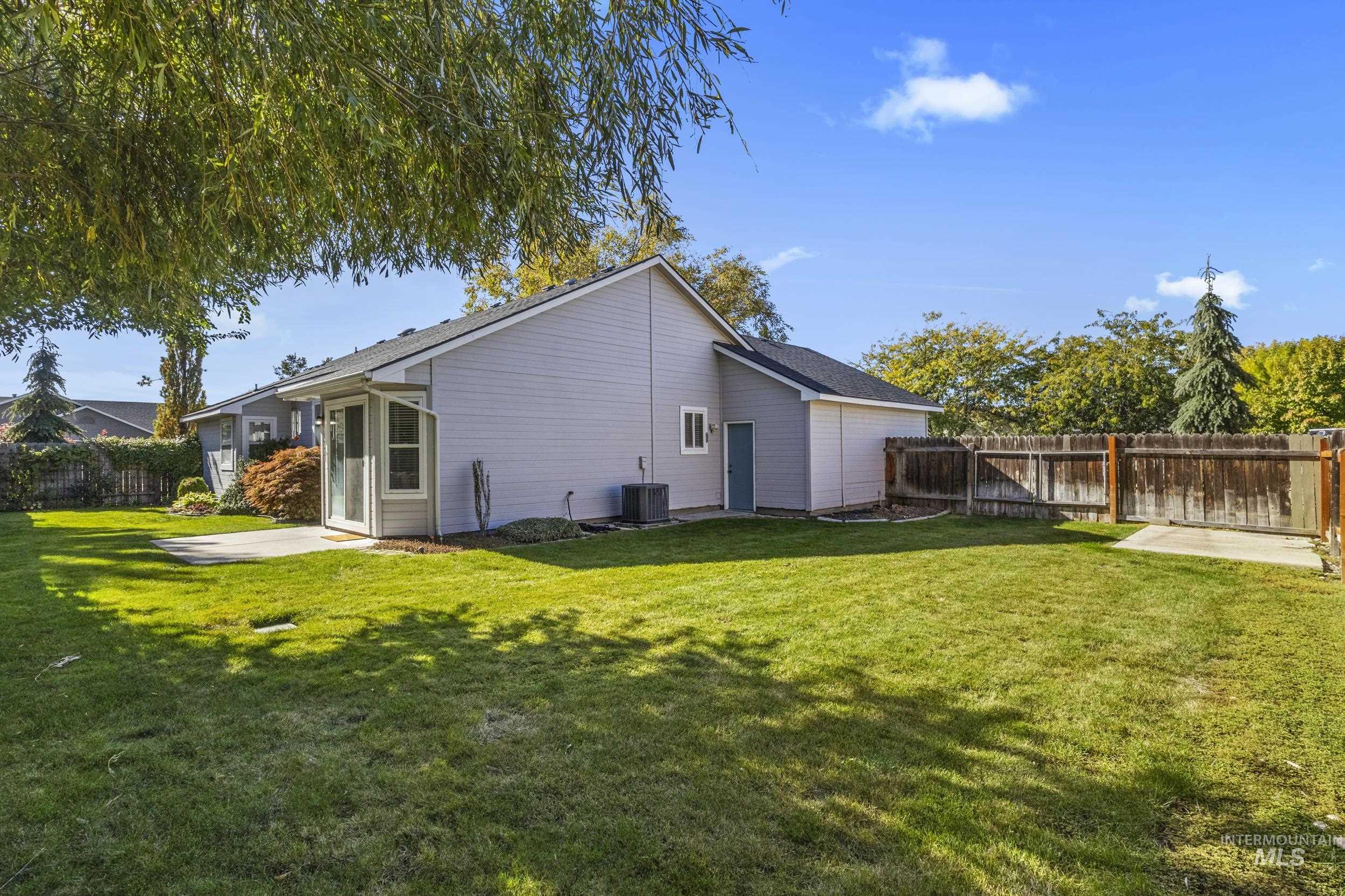 1200 N Clara Ave, Meridian, Idaho 83642, 3 Bedrooms, 2 Bathrooms, Residential For Sale, Price $384,950, 98965393