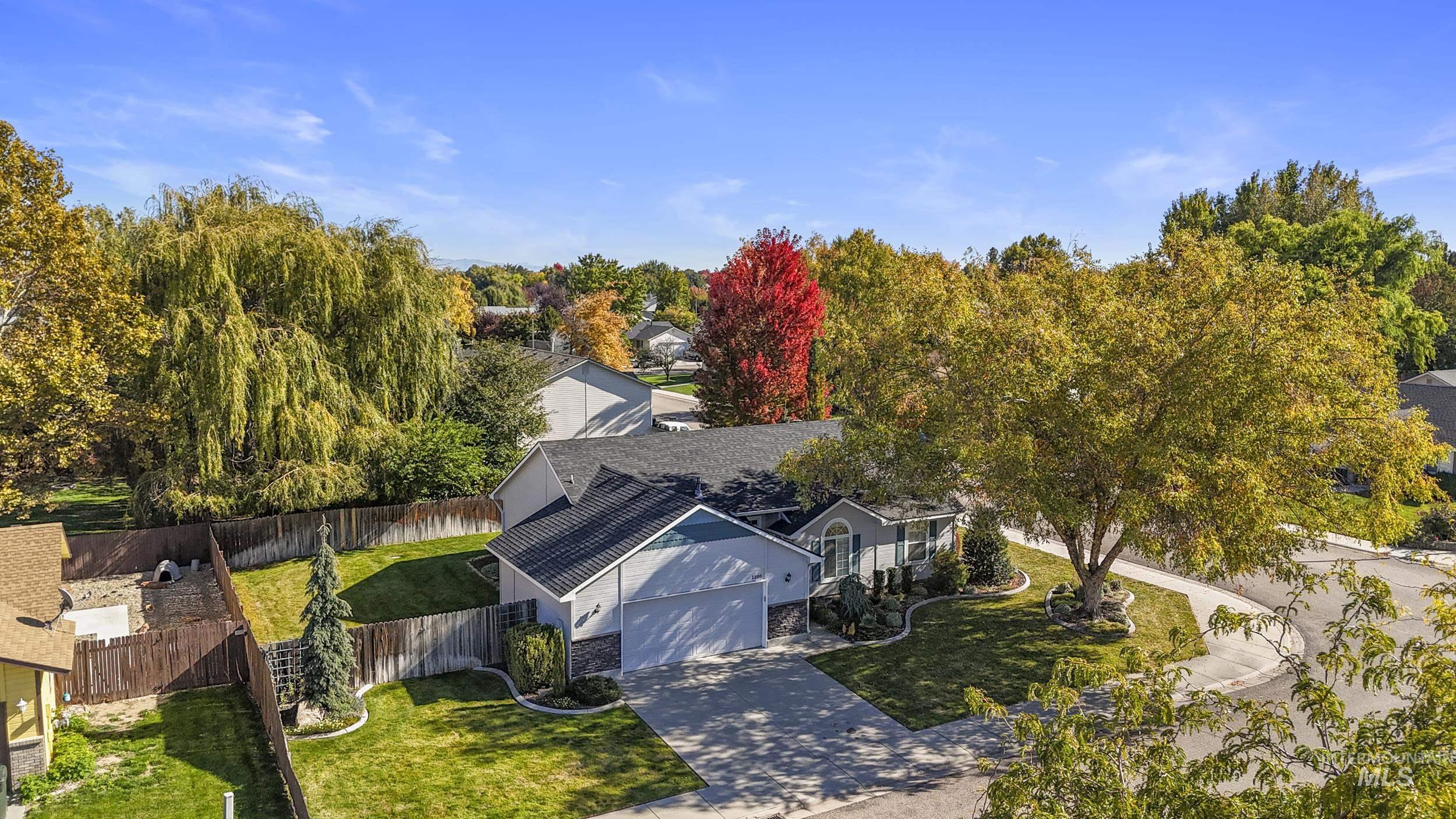 1200 N Clara Ave, Meridian, Idaho 83642, 3 Bedrooms, 2 Bathrooms, Residential For Sale, Price $384,950, 98965393