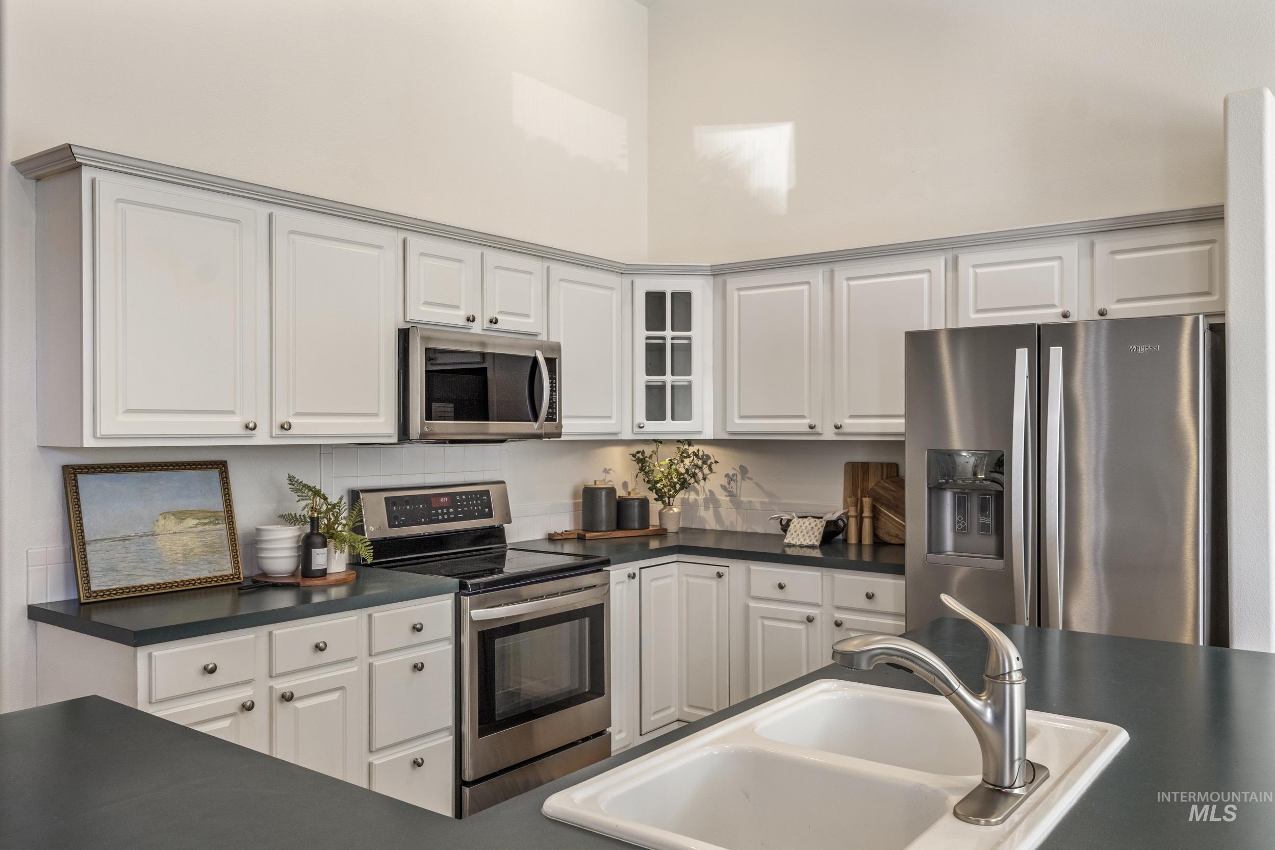 1200 N Clara Ave, Meridian, Idaho 83642, 3 Bedrooms, 2 Bathrooms, Residential For Sale, Price $384,950, 98965393