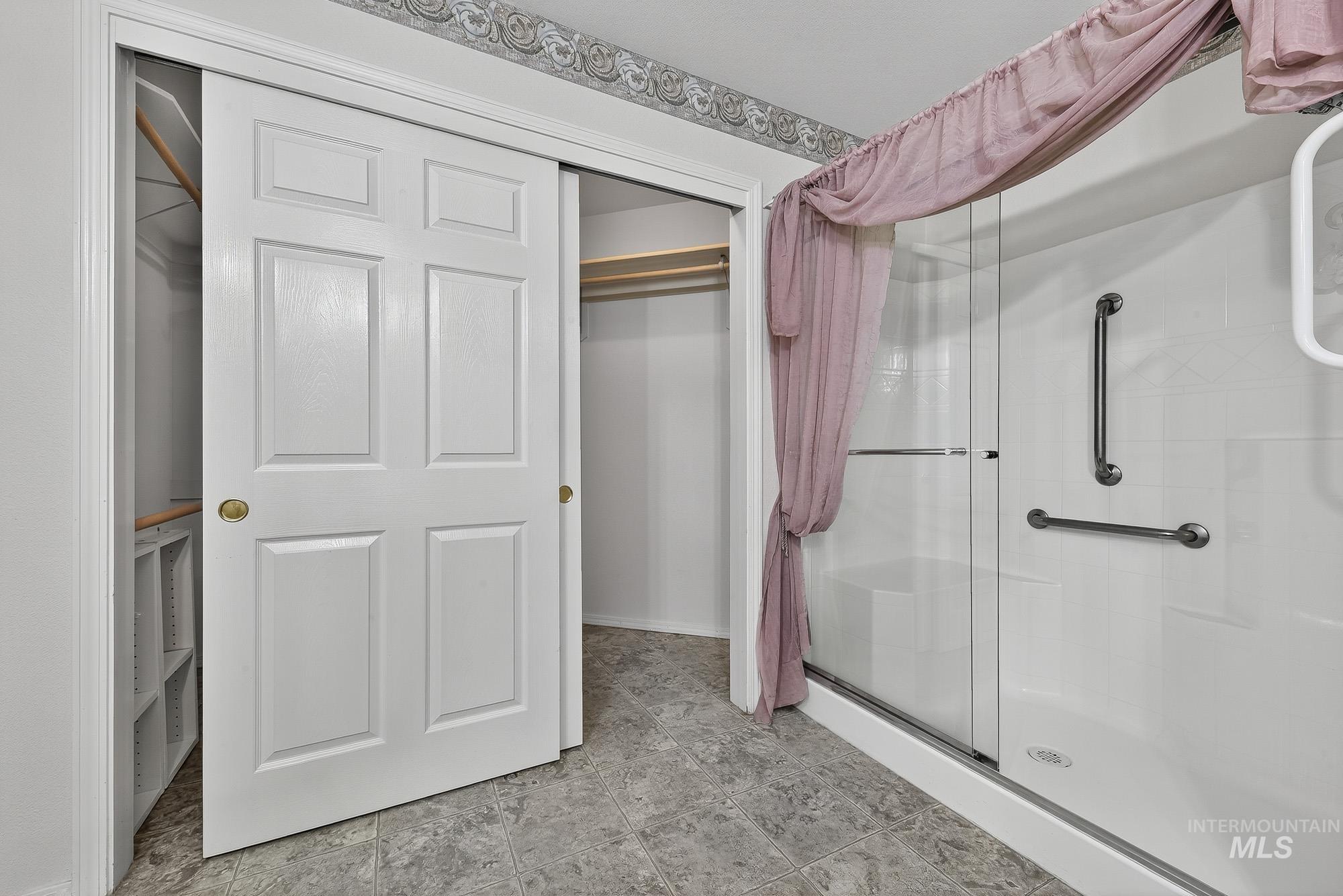3289 W Fieldstream Lane, Meridian, Idaho 83646, 3 Bedrooms, 2 Bathrooms, Residential For Sale, Price $399,999, 98965395