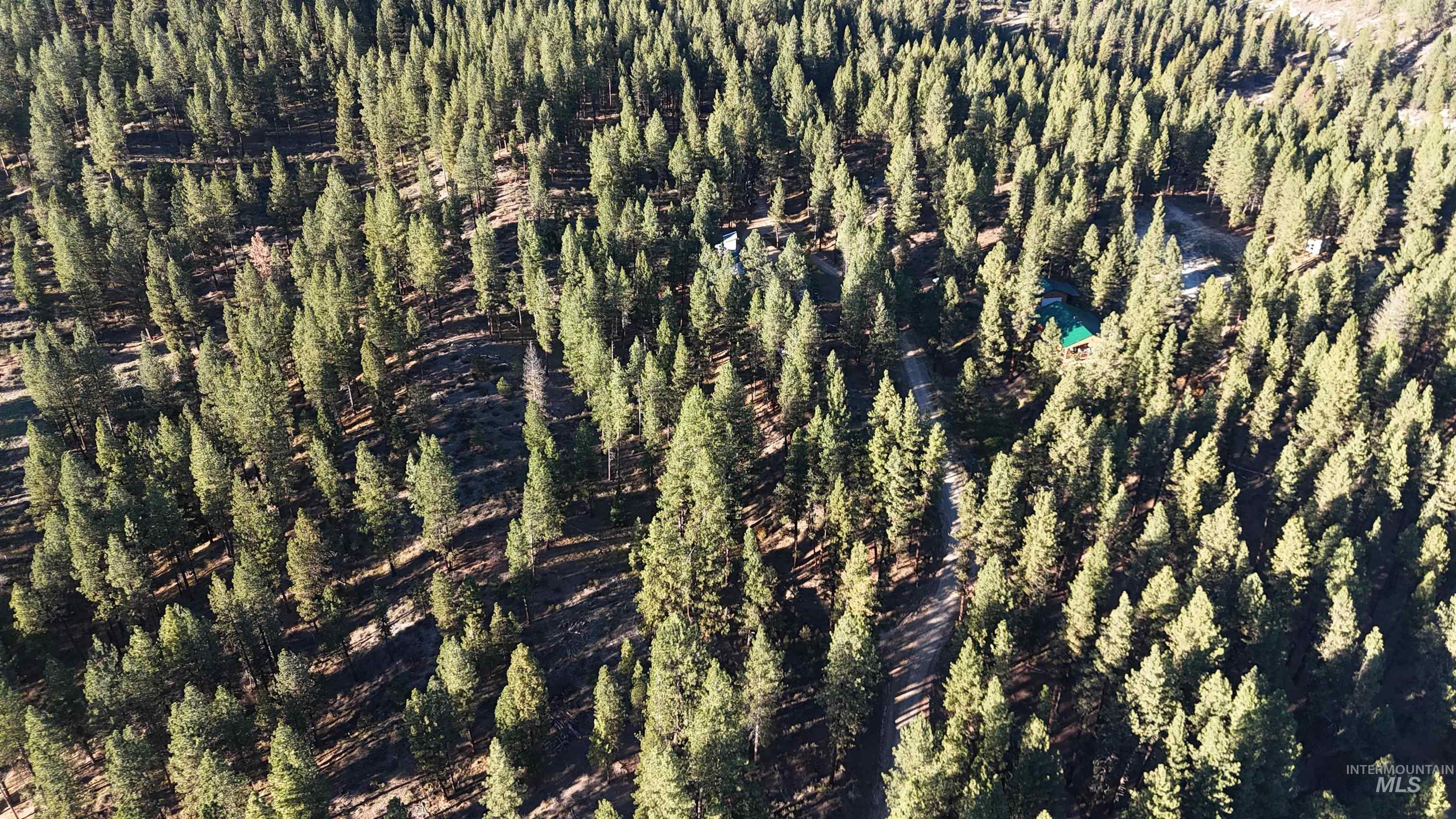 Aerial view of property and surrounding area