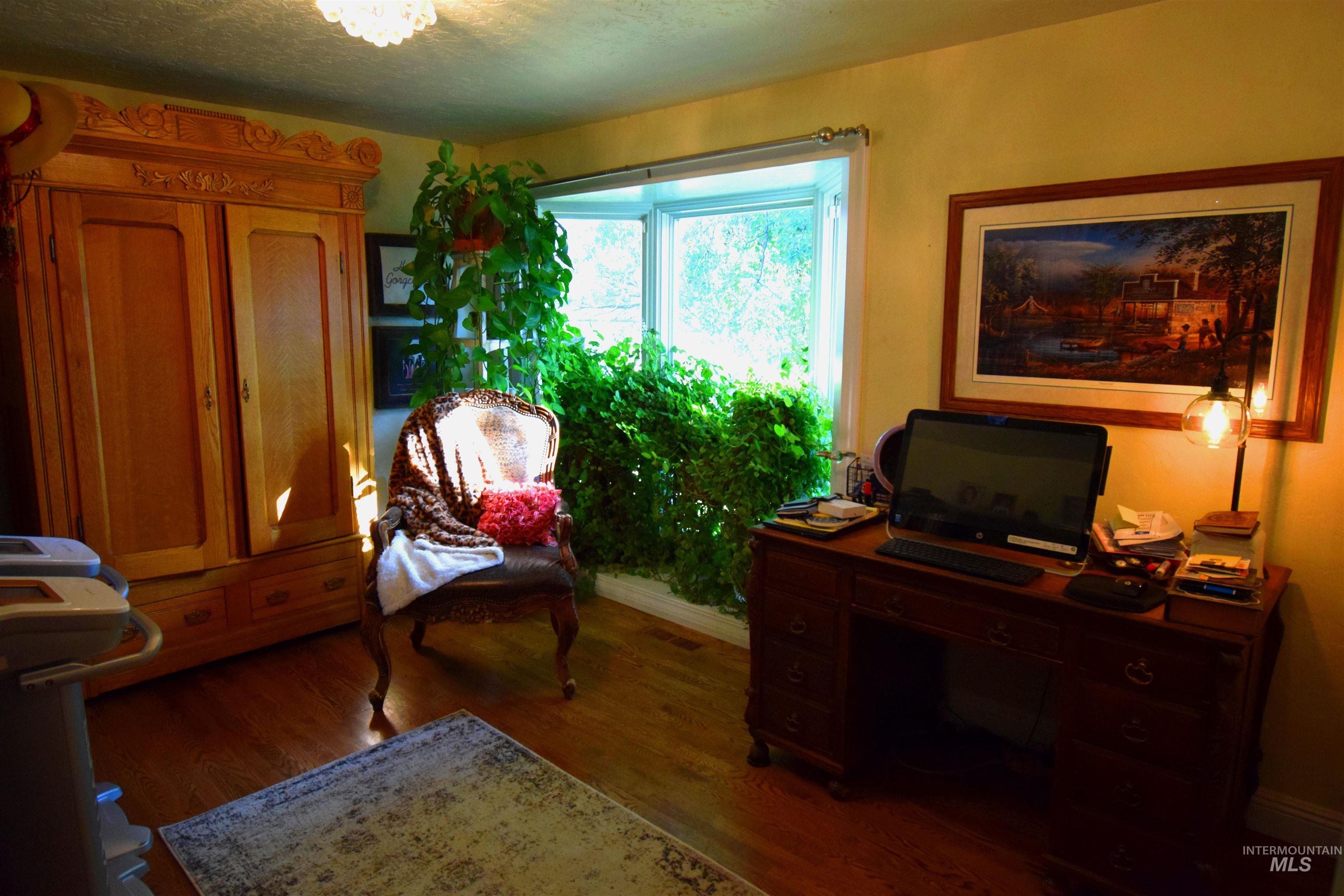9325 W Wright St, Boise, Idaho 83709, 5 Bedrooms, 3 Bathrooms, Residential For Sale, Price $1,275,000, 98965410
