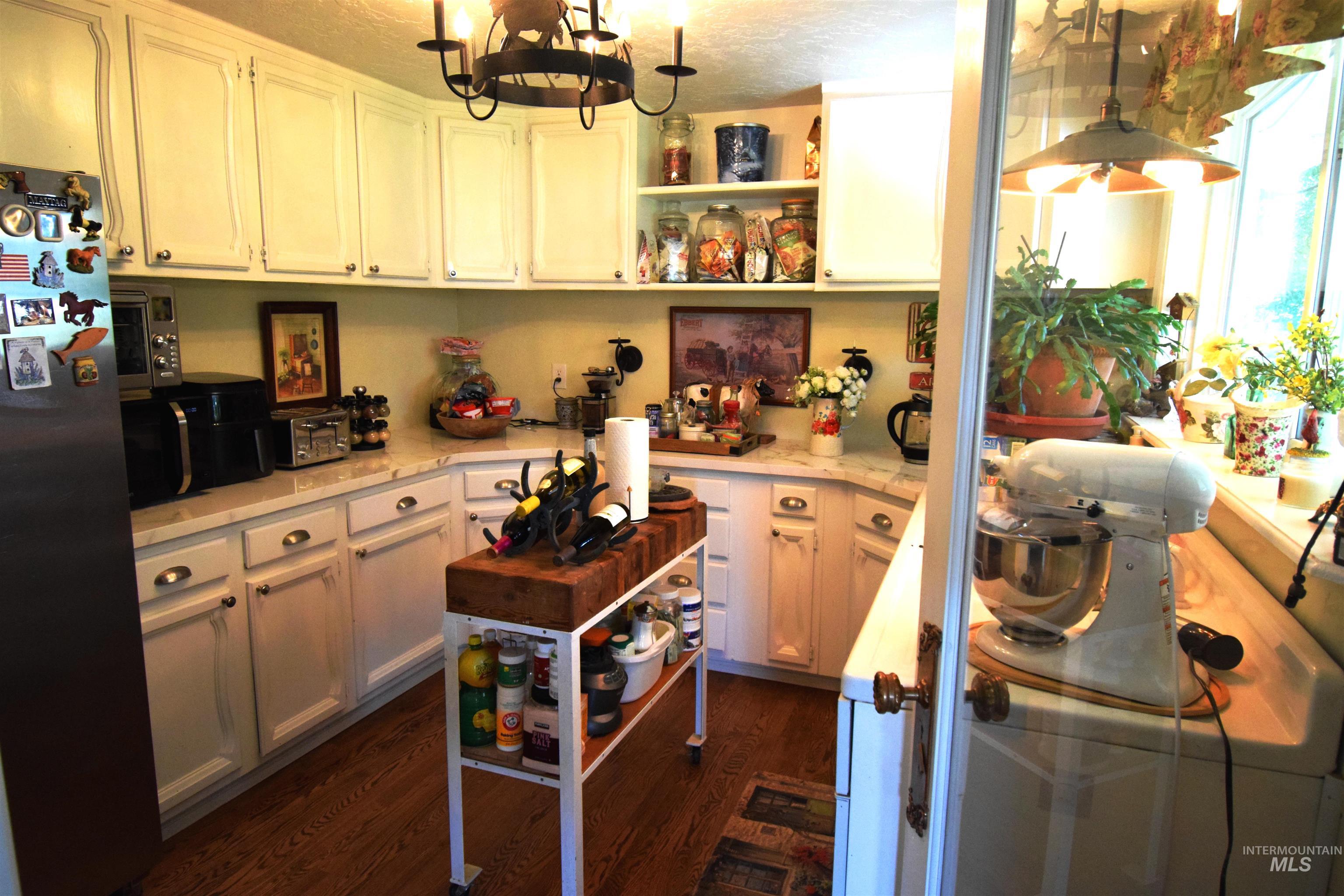 9325 W Wright St, Boise, Idaho 83709, 5 Bedrooms, 3 Bathrooms, Residential For Sale, Price $1,275,000, 98965410