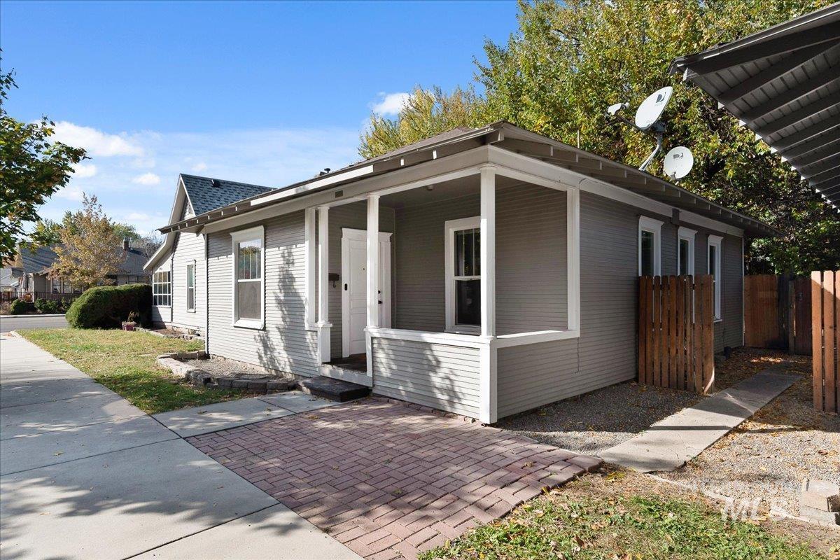 501 N 19th Street, Boise, Idaho 83702, 2 Bedrooms, 1 Bathroom, Residential For Sale, Price $349,000, 98965414