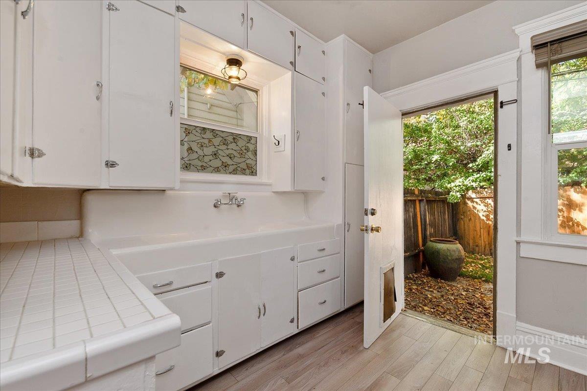 501 N 19th Street, Boise, Idaho 83702, 2 Bedrooms, 1 Bathroom, Residential For Sale, Price $349,000, 98965414