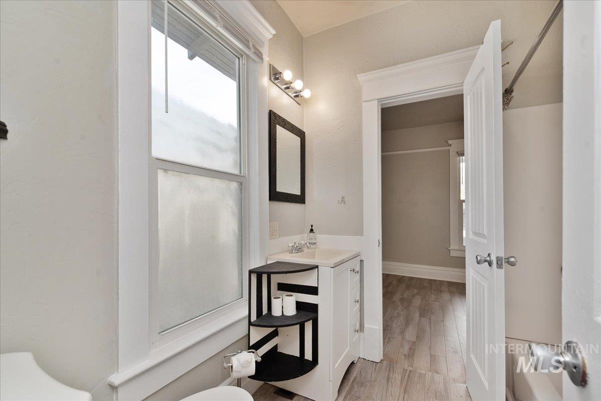 501 N 19th Street, Boise, Idaho 83702, 2 Bedrooms, 1 Bathroom, Residential For Sale, Price $349,000, 98965414