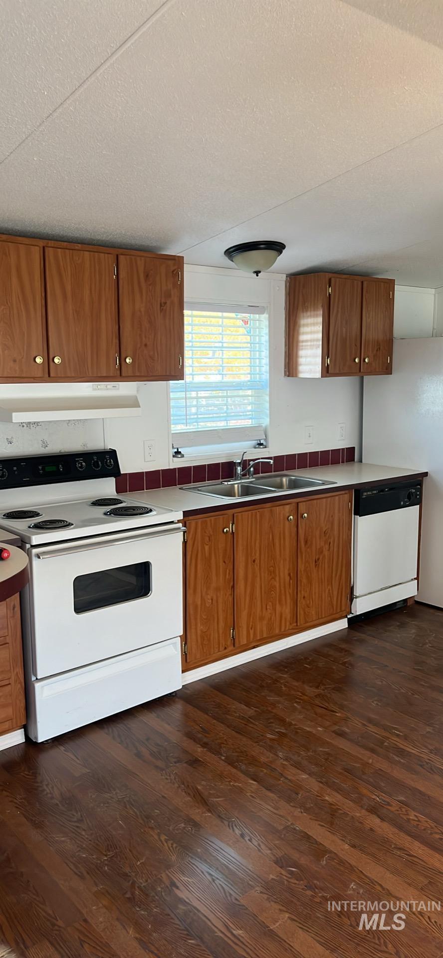 505 Greenleaf, Boise, Idaho 83713, 3 Bedrooms, 2 Bathrooms, Residential For Sale, Price $85,000,MLS 98965425