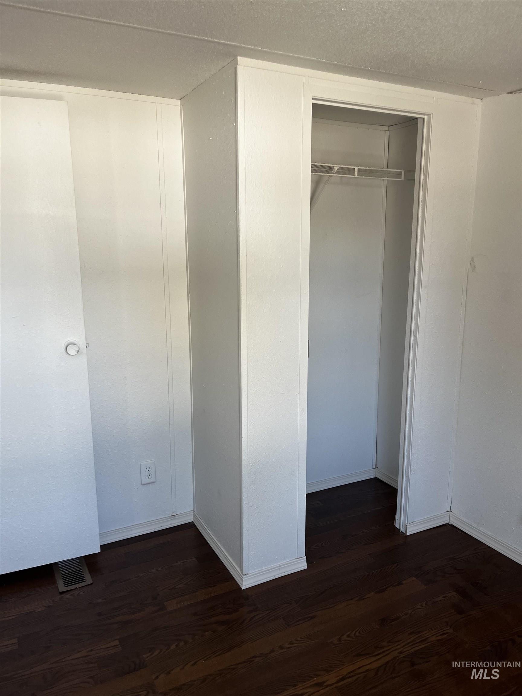 505 Greenleaf, Boise, Idaho 83713, 3 Bedrooms, 2 Bathrooms, Residential For Sale, Price $85,000, 98965425