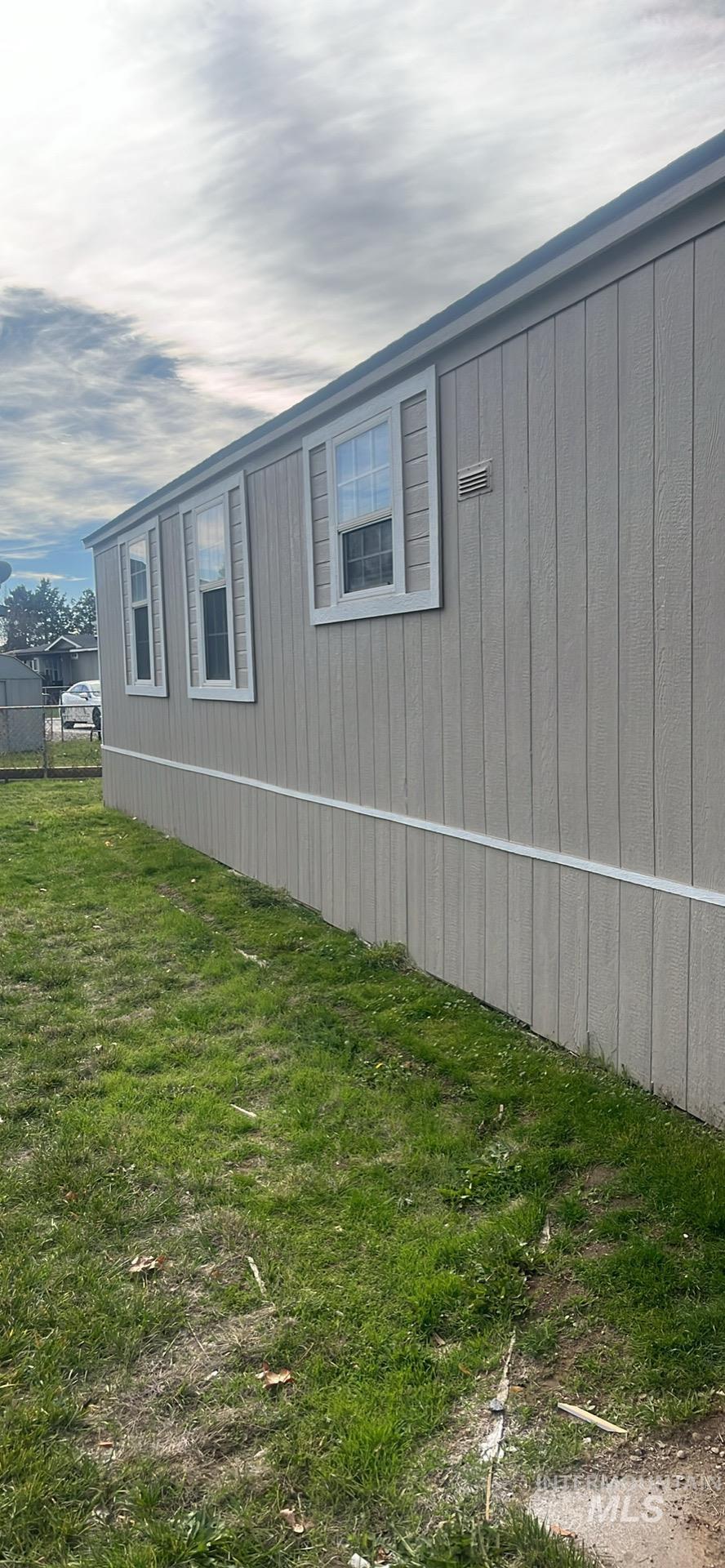 505 Greenleaf, Boise, Idaho 83713, 3 Bedrooms, 2 Bathrooms, Residential For Sale, Price $85,000,MLS 98965425