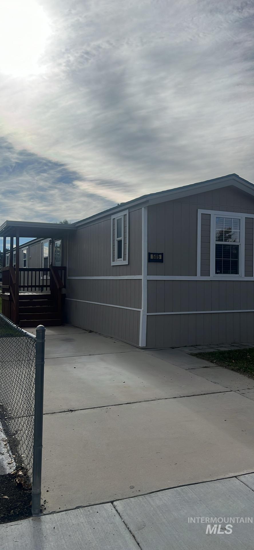 505 Greenleaf, Boise, Idaho 83713, 3 Bedrooms, 2 Bathrooms, Residential For Sale, Price $85,000,MLS 98965425