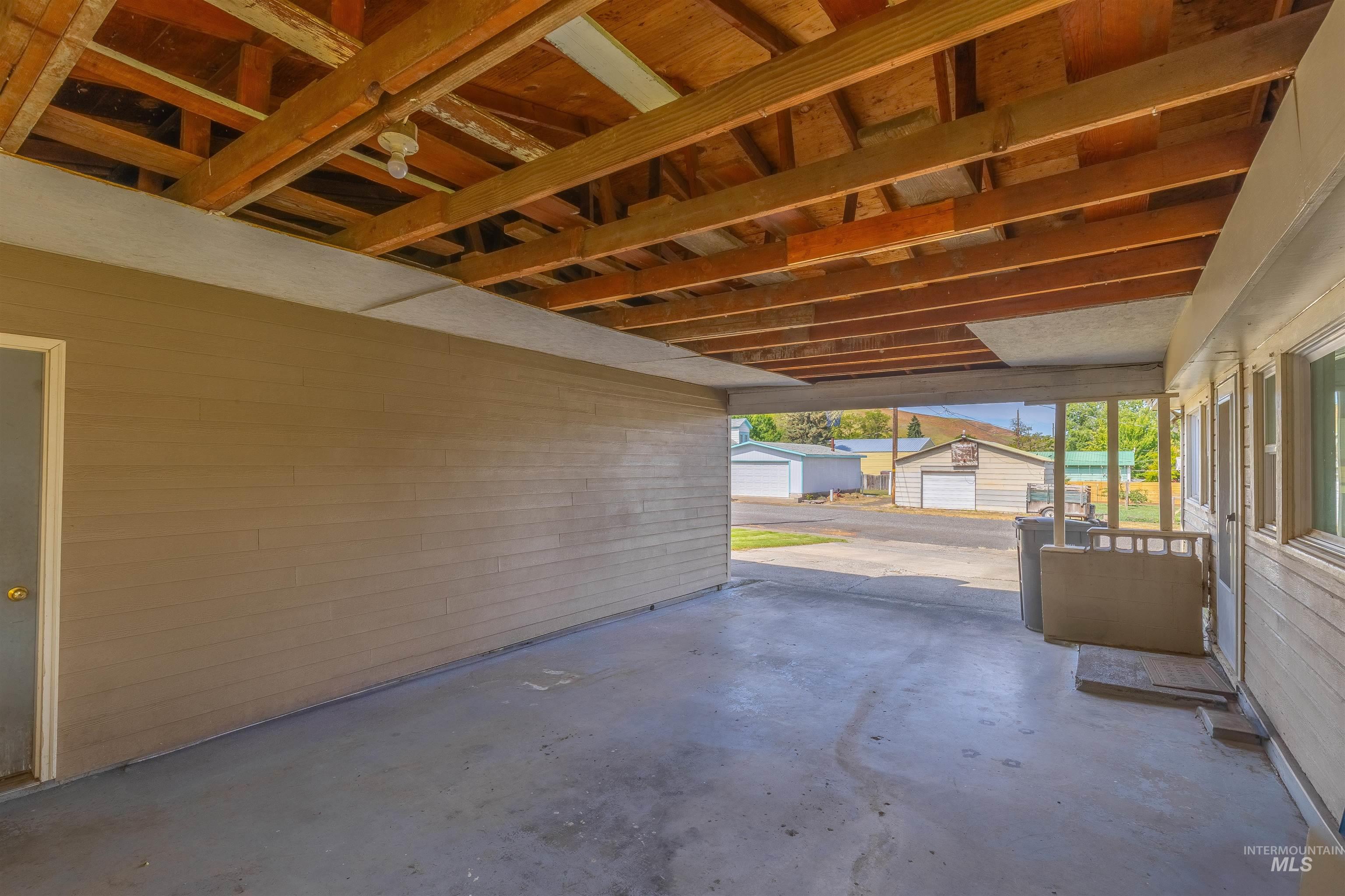 410 High Street, Pomeroy, Washington 99347, 2 Bedrooms, 1 Bathroom, Residential For Sale, Price $255,000, 98965439