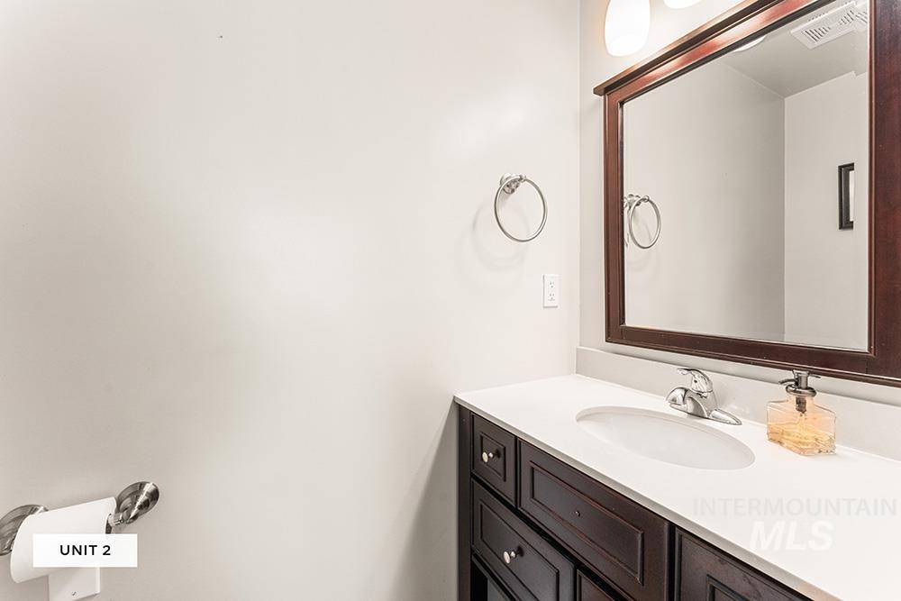 4480 N Kitsap Way, Boise, Idaho 83703, 2 Bedrooms, 1 Bathroom, Residential Income For Sale, Price $950,000, 98965464