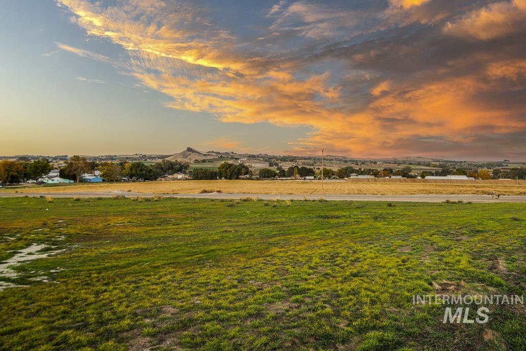 View of green lawn featuring a view of countryside