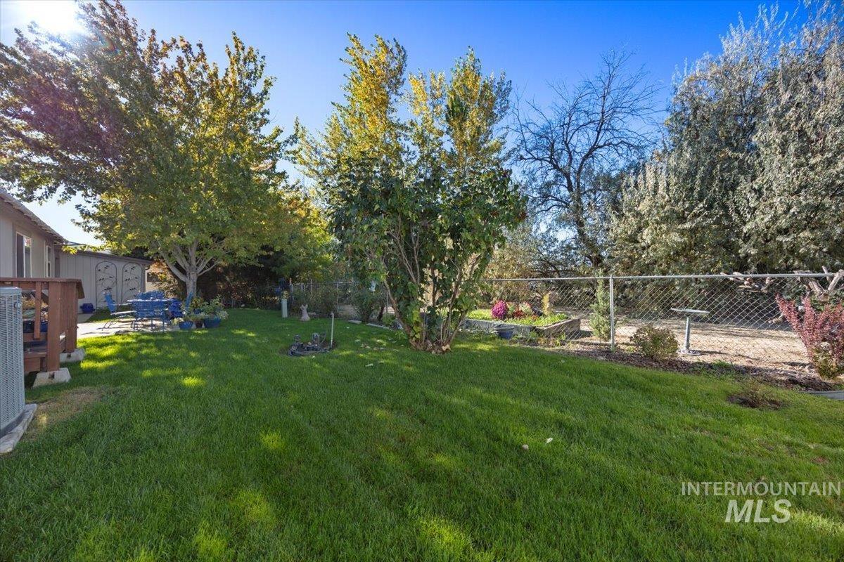 1907 W Flamingo Ave., Nampa, Idaho 83651, 3 Bedrooms, 2 Bathrooms, Residential For Sale, Price $174,900, 98965502
