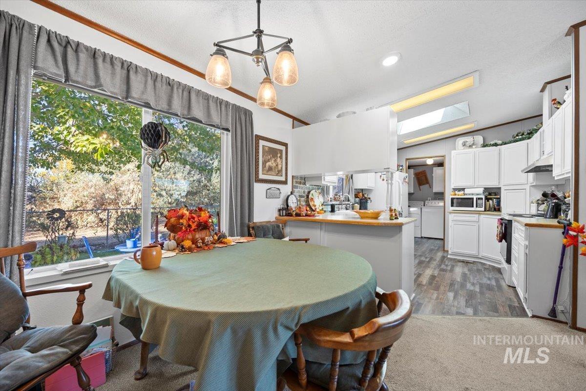 1907 W Flamingo Ave., Nampa, Idaho 83651, 3 Bedrooms, 2 Bathrooms, Residential For Sale, Price $174,900, 98965502